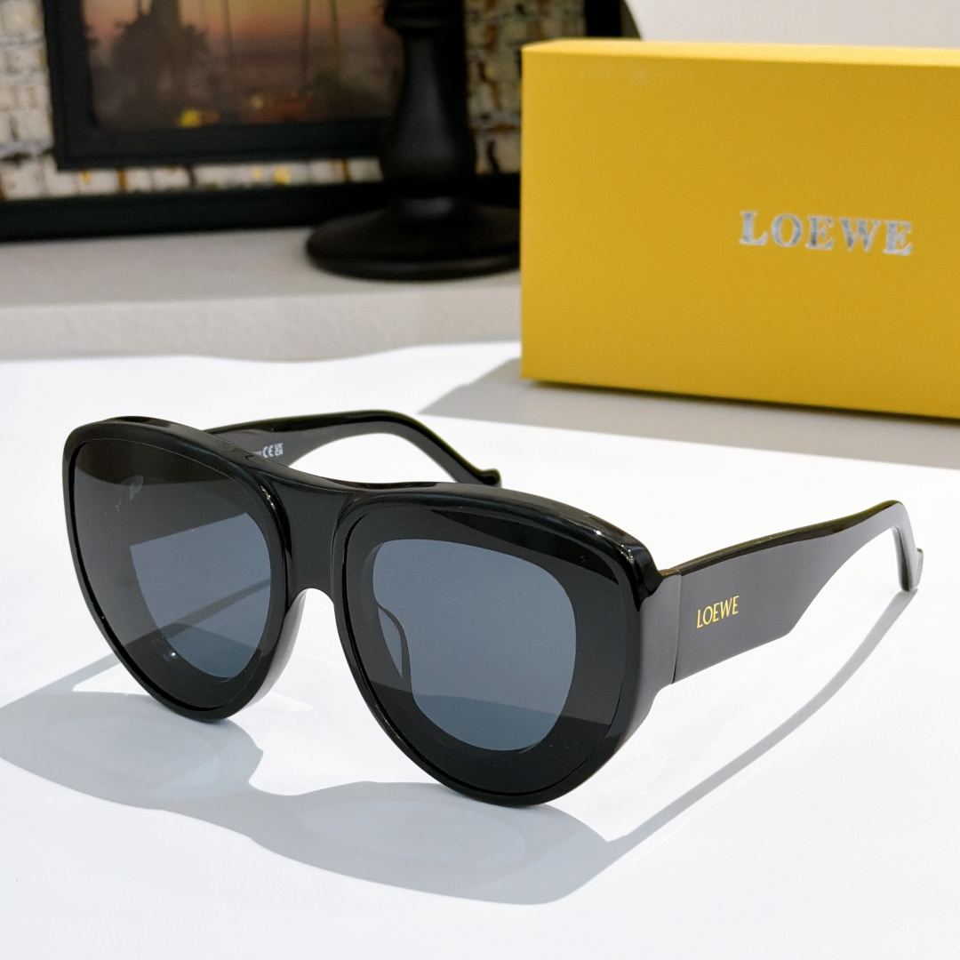 LOEWE  MODEL：LW40170U SIZE：  61 口16- 140 🔝🔝  