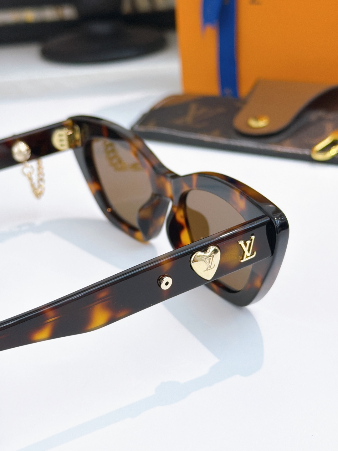 LOUIS VUITTO* MOD：Z2988 SIZE：53口18 145 重工艺技术 对扣铸件 🔝🔝 
