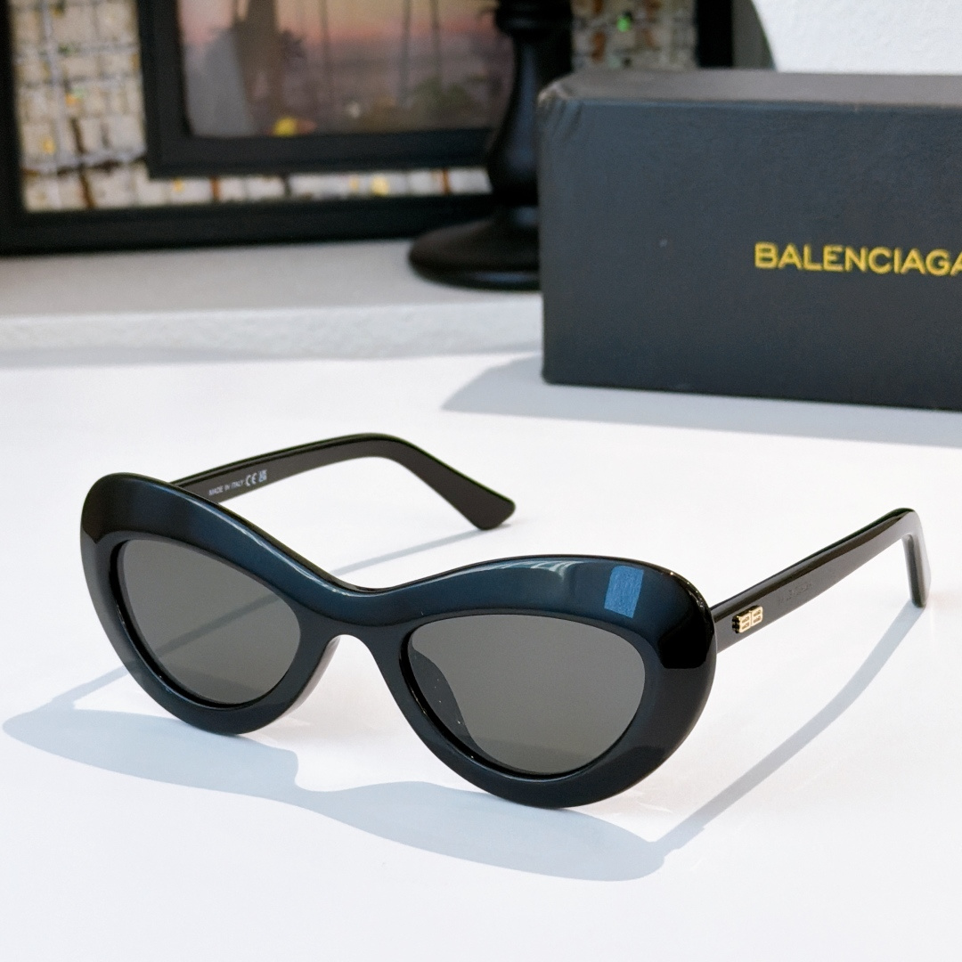 BALENCIAG* MODEL：BB0559S SIZE：51口23-145  🔝🔝 