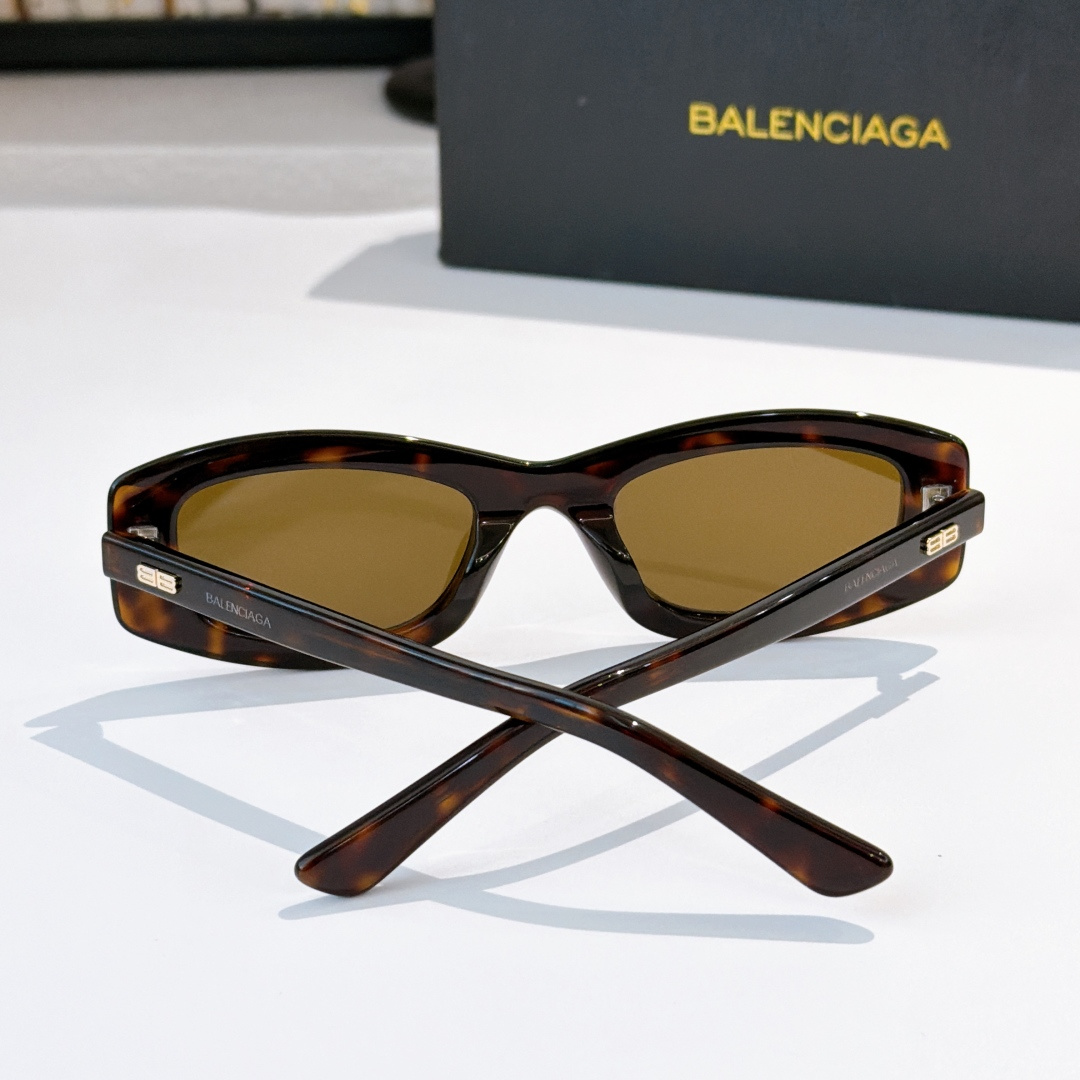 BALENCIAG* MODEL：BB0561SA SIZE：51口23-145 🔝🔝 