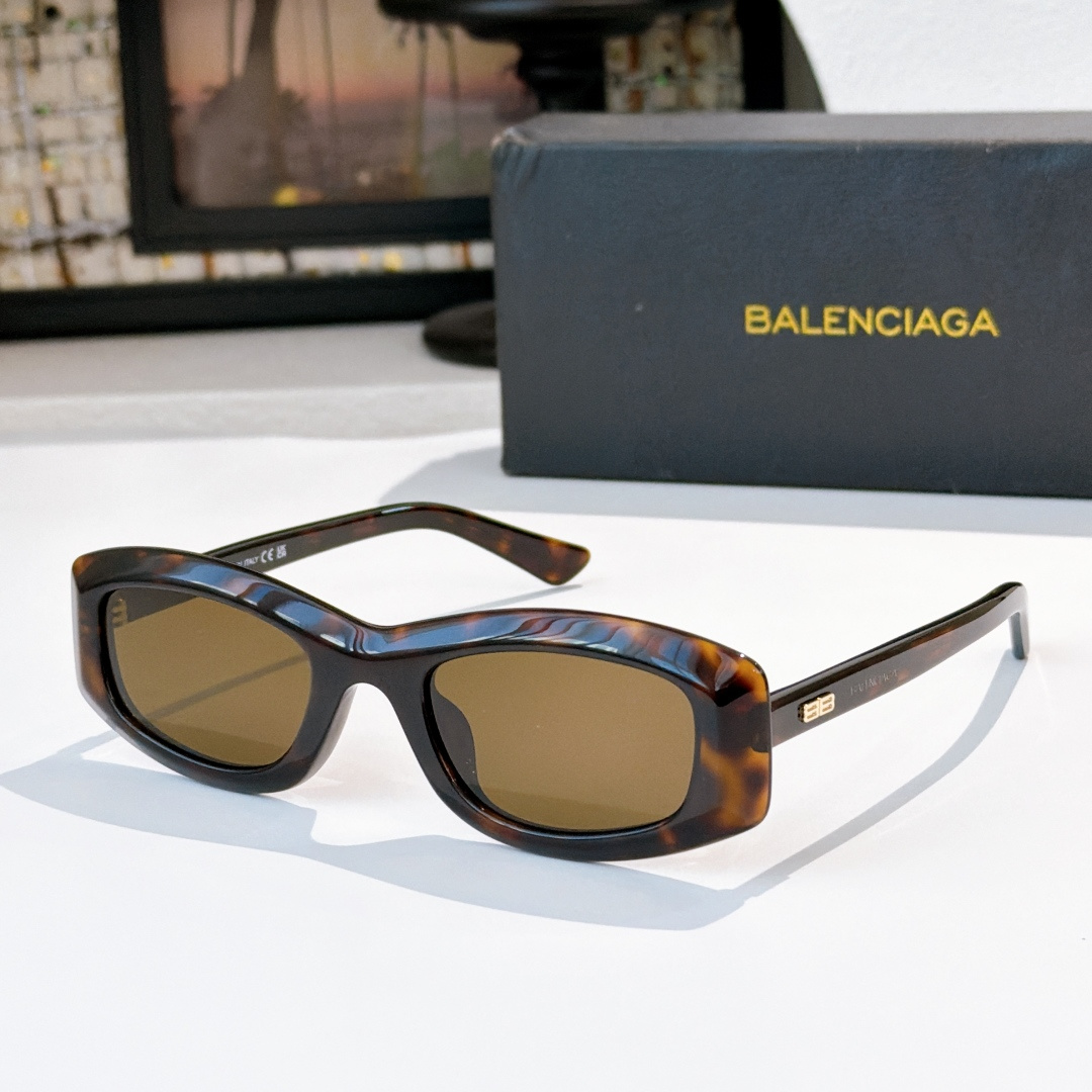 BALENCIAG* MODEL：BB0561SA SIZE：51口23-145 🔝🔝 