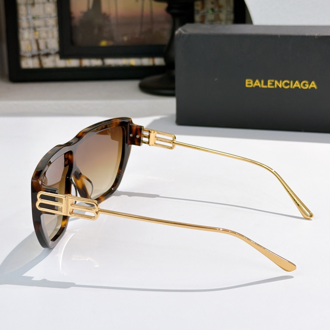 BALENCIAG* MODEL：BB2272 SIZE：132口46-132 🔝🔝