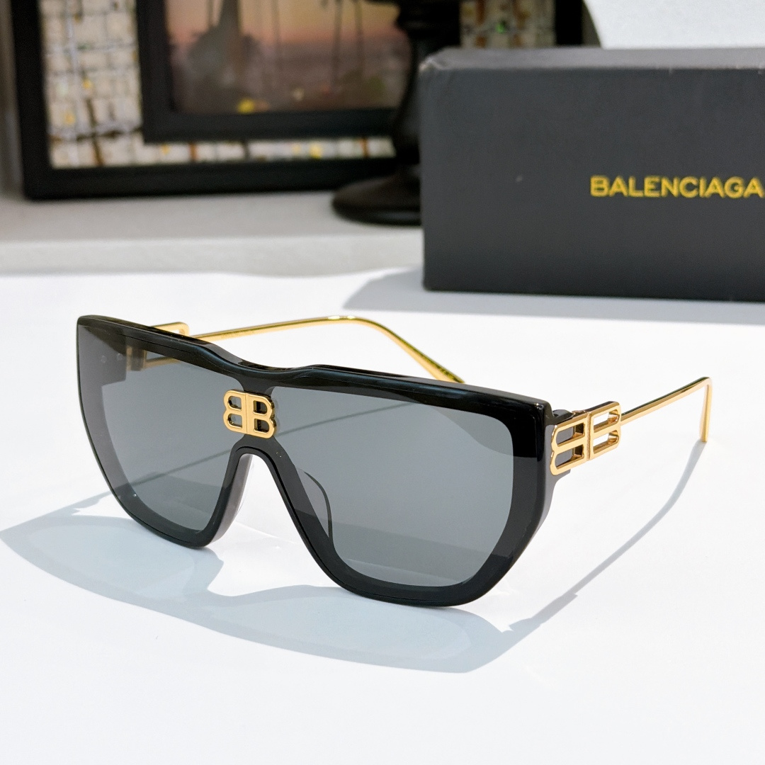 BALENCIAG* MODEL：BB2272 SIZE：132口46-132 🔝🔝