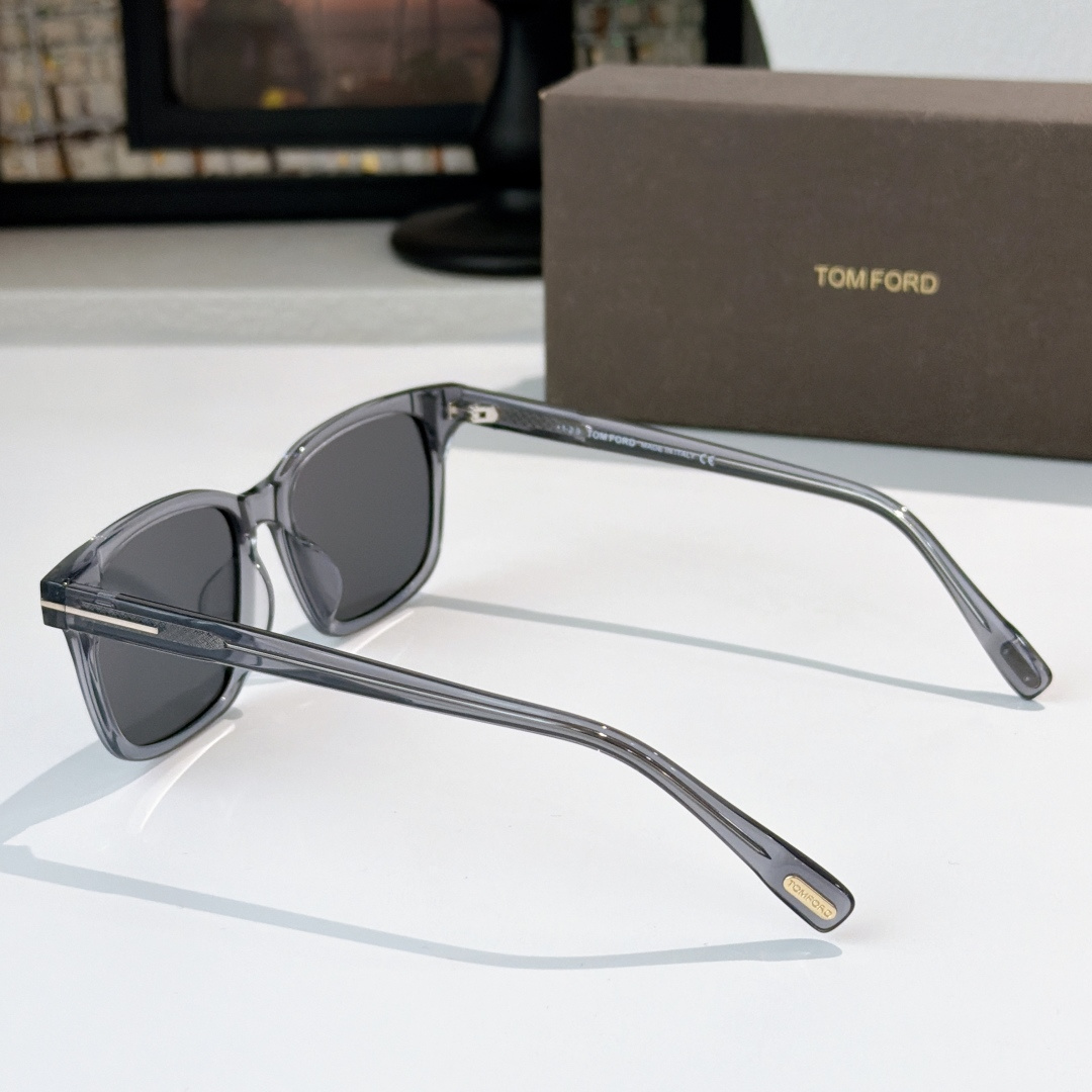 TOM FORD MODEL:TF5661  Size：54口18-145 🔝🔝