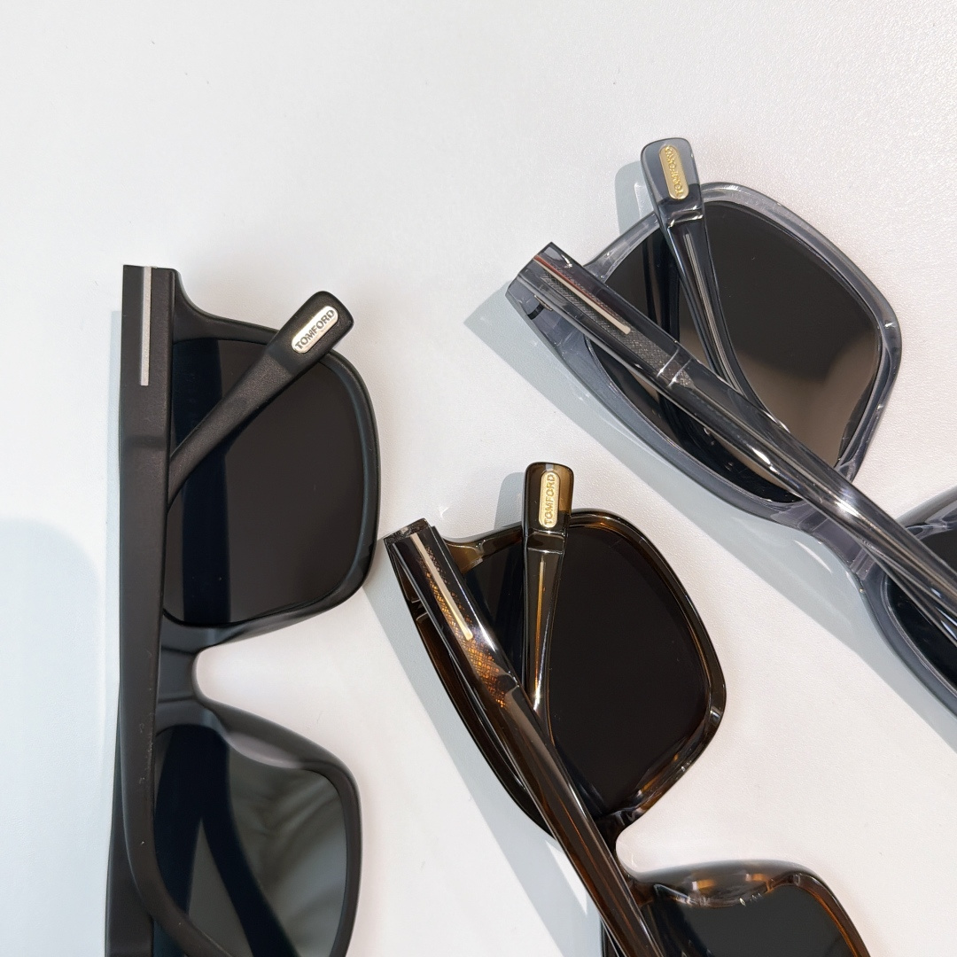 TOM FORD MODEL:TF5661  Size：54口18-145 🔝🔝