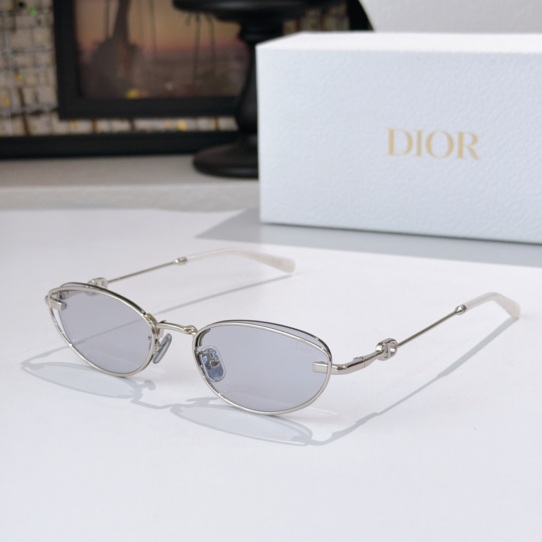 Dio*  Mod：🆕 Petit CD B1U Size：54口17-145. 🔝🔝🆕  