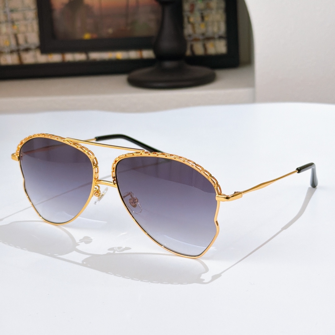 🆕  Linda Farro* MATTHEW WILLIAMSON Mod：MW272 🔝🔝