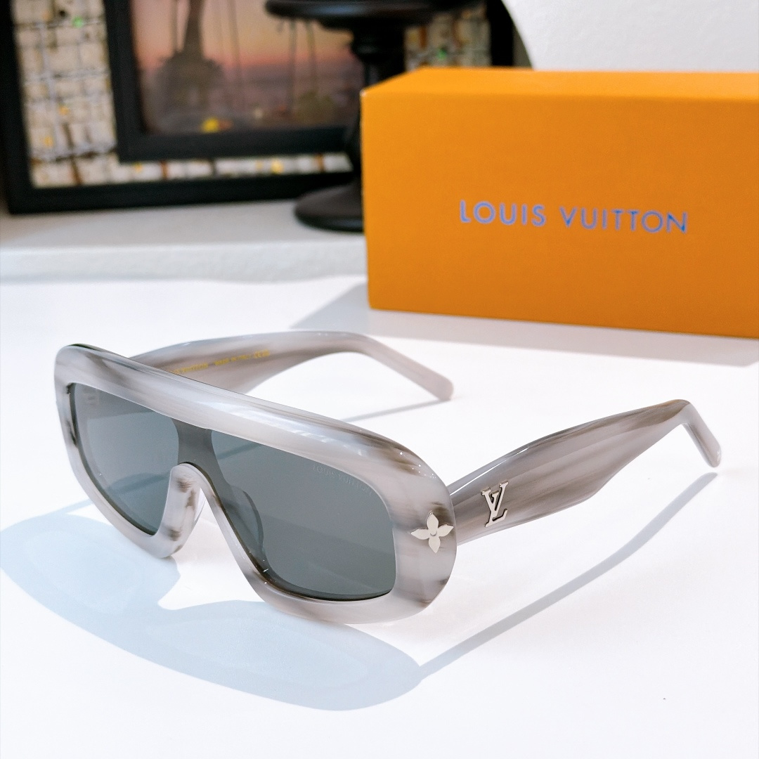 LOUIS VUITTO* MODEL：Z7642 SIZE：127口9-146 🔝🔝