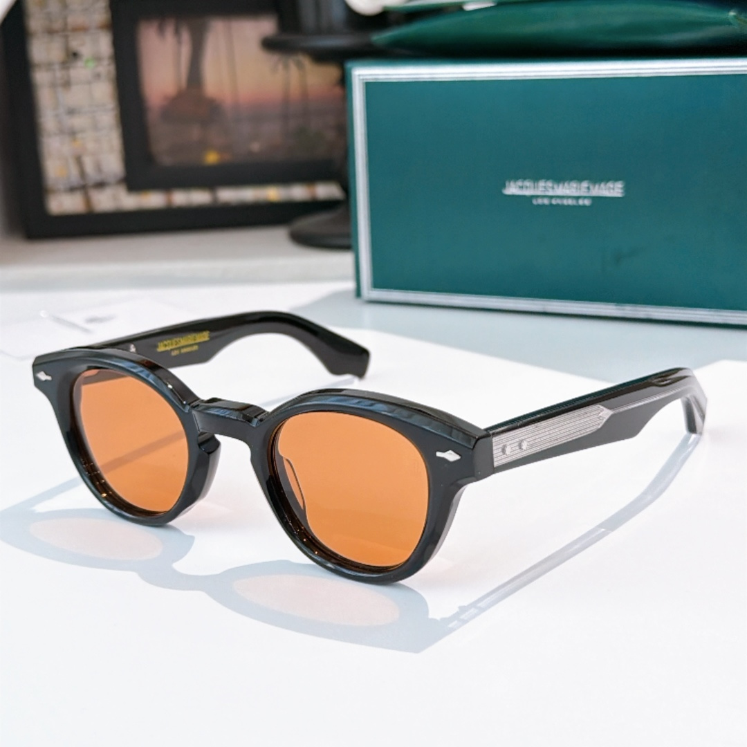 JACQUES MARIE MAG* MODEL：CLEMENS SIZE: 46口25  