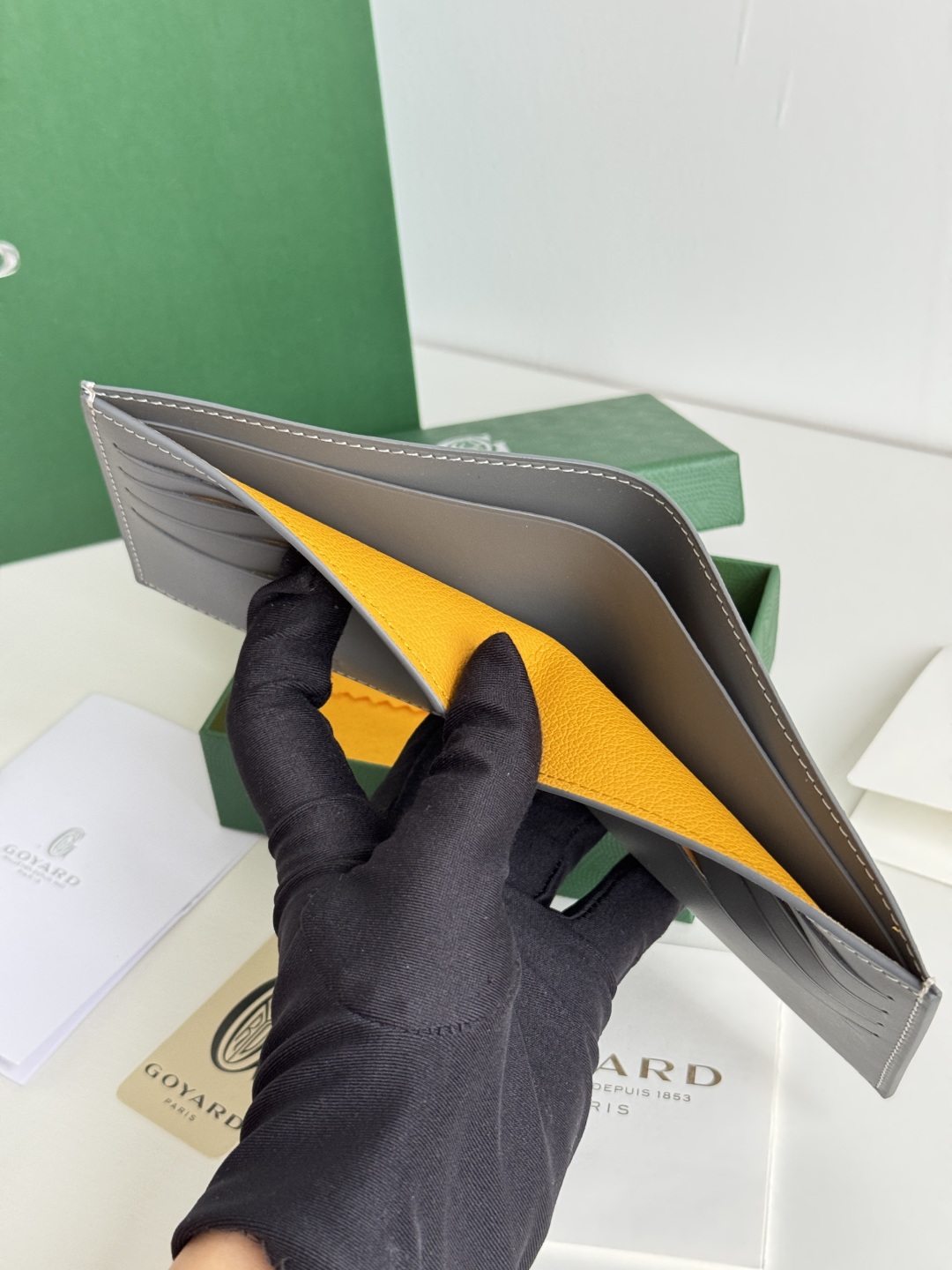 Goyard Wallet, Short Bifold with 8 Card Slots - Classic & Practical 10 cmp i1746268323709 8196 0 8