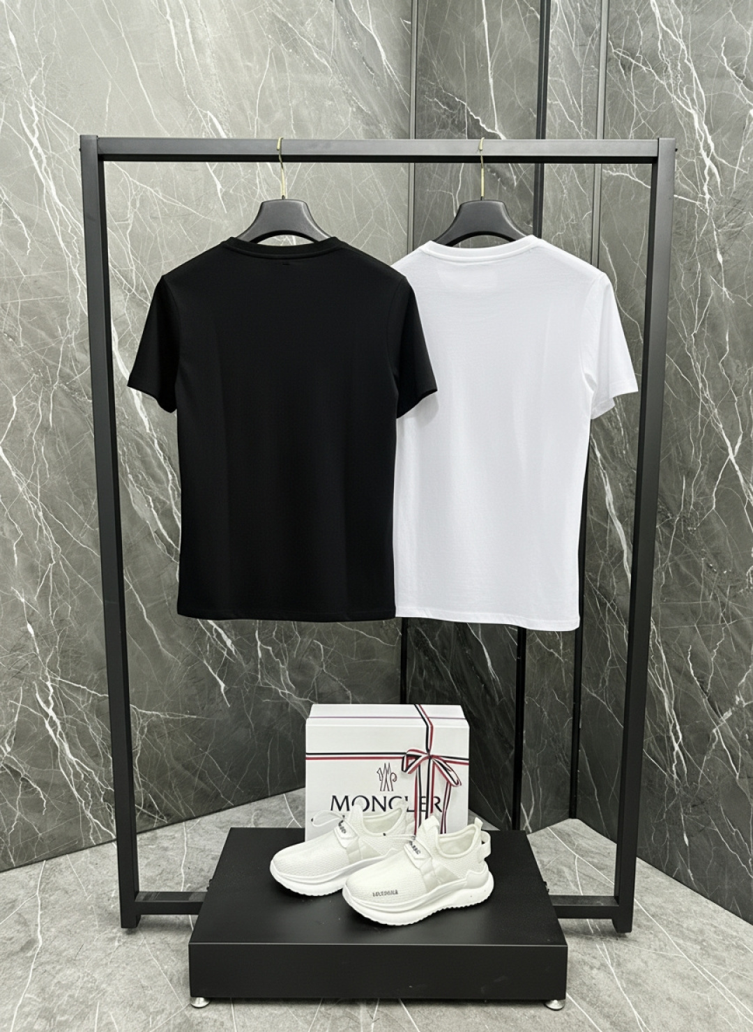 Alternative view of Moncler T-Shirt 08104