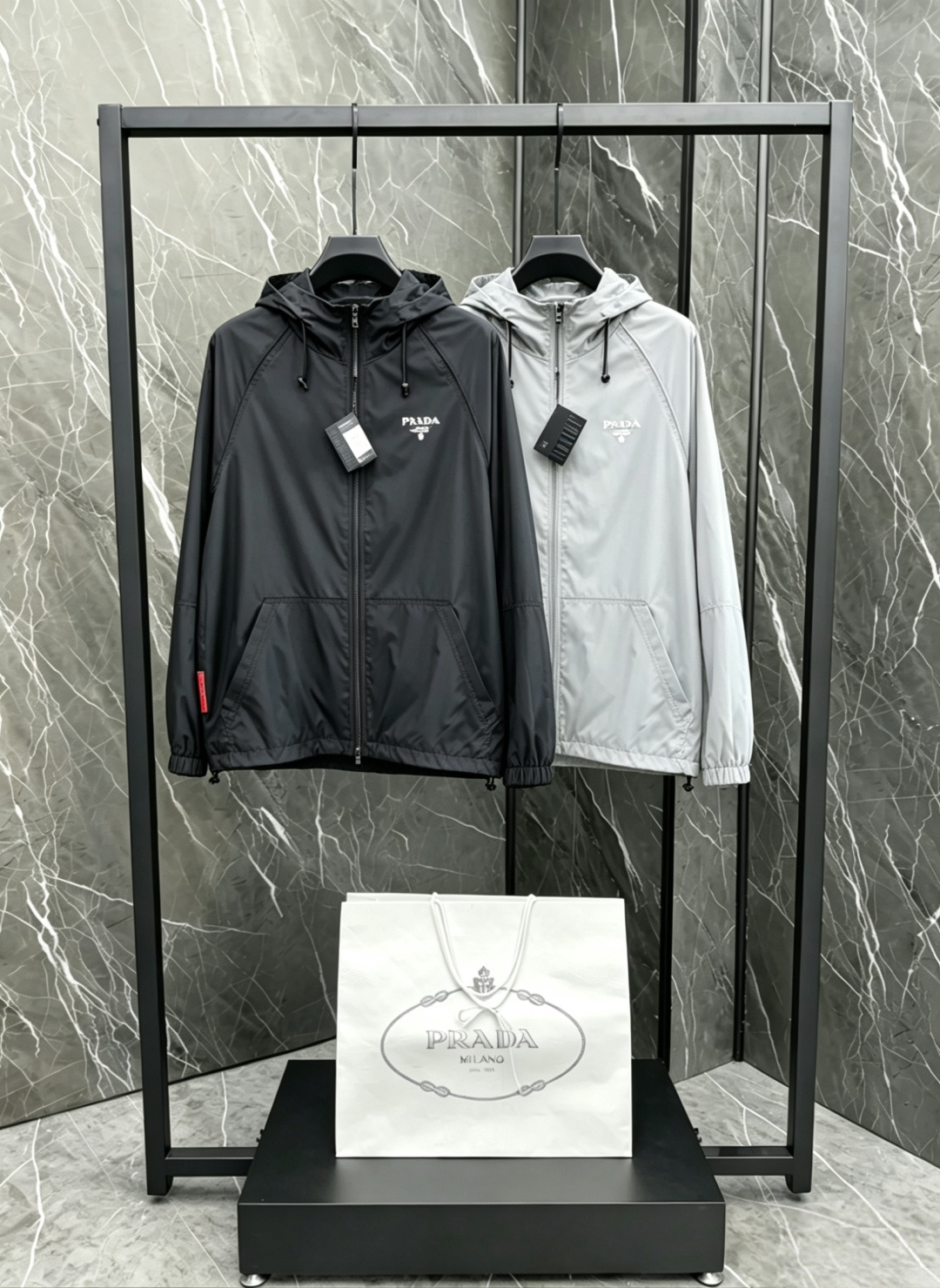Prada Cap 00682