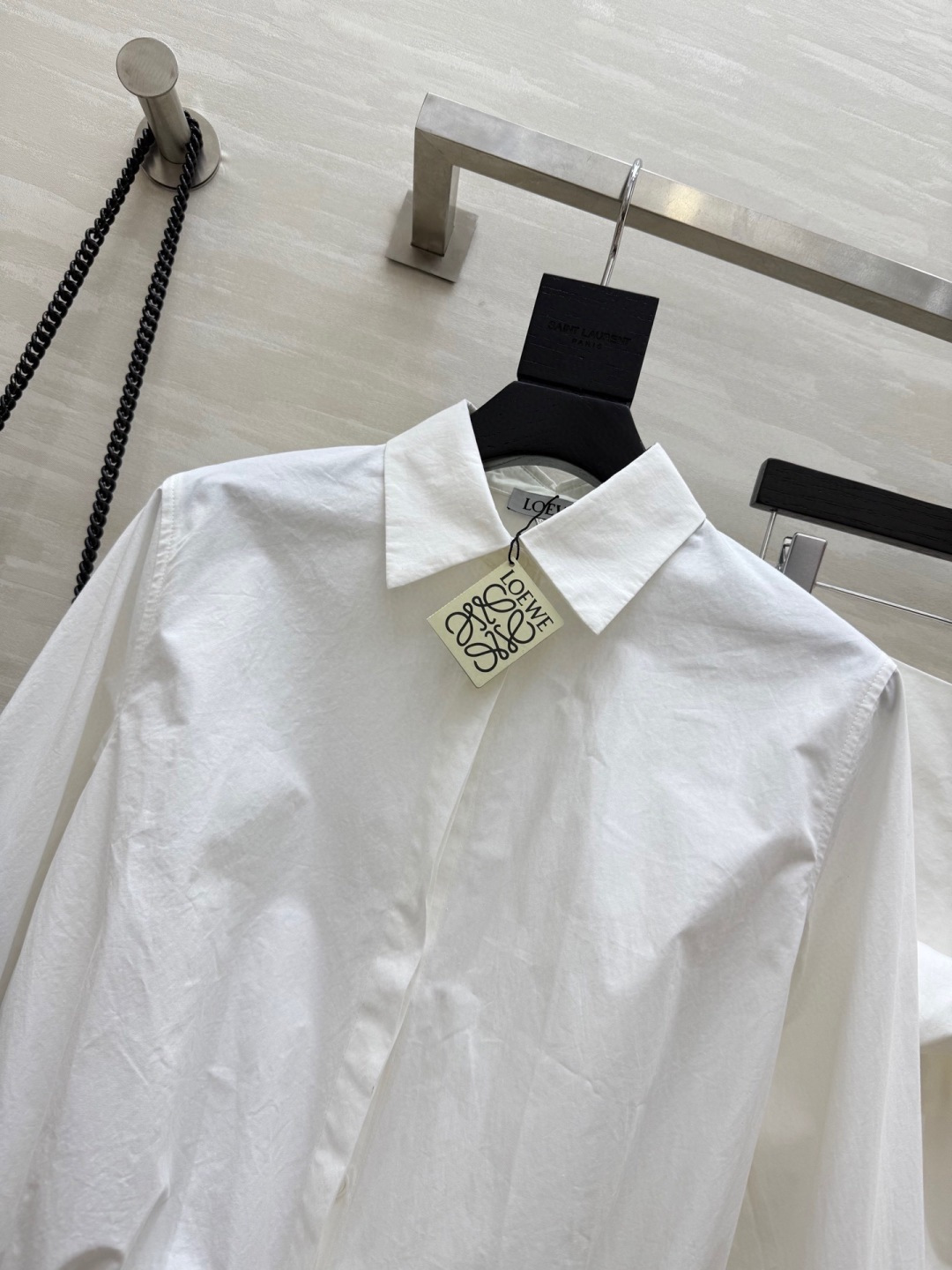 #Loew♡新款 法式文艺风套装 极简风抽绳 半裙腰间垂饰搭片绑带设计大增添了几分随性与优雅 衬衫宽松剪