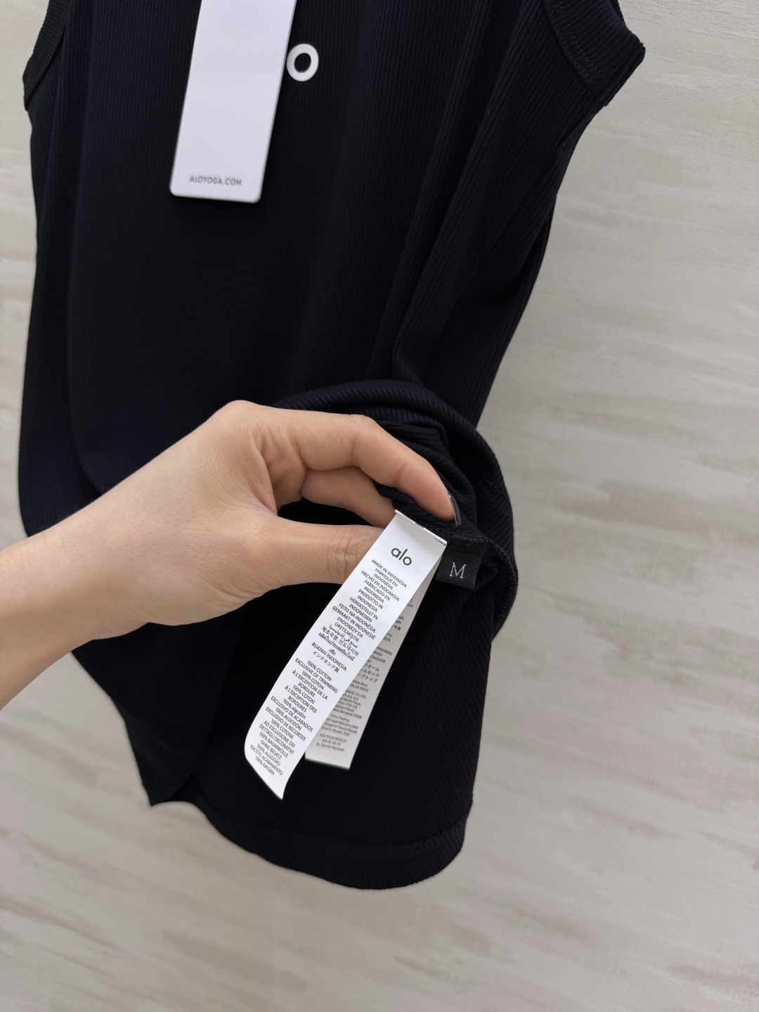 #Alo²⁶ss坑条工字背心 | 辣妹运动刚需款✨健身/瑜伽/日常都能穿的神仙背心！高弹坑条面料软糯亲肤