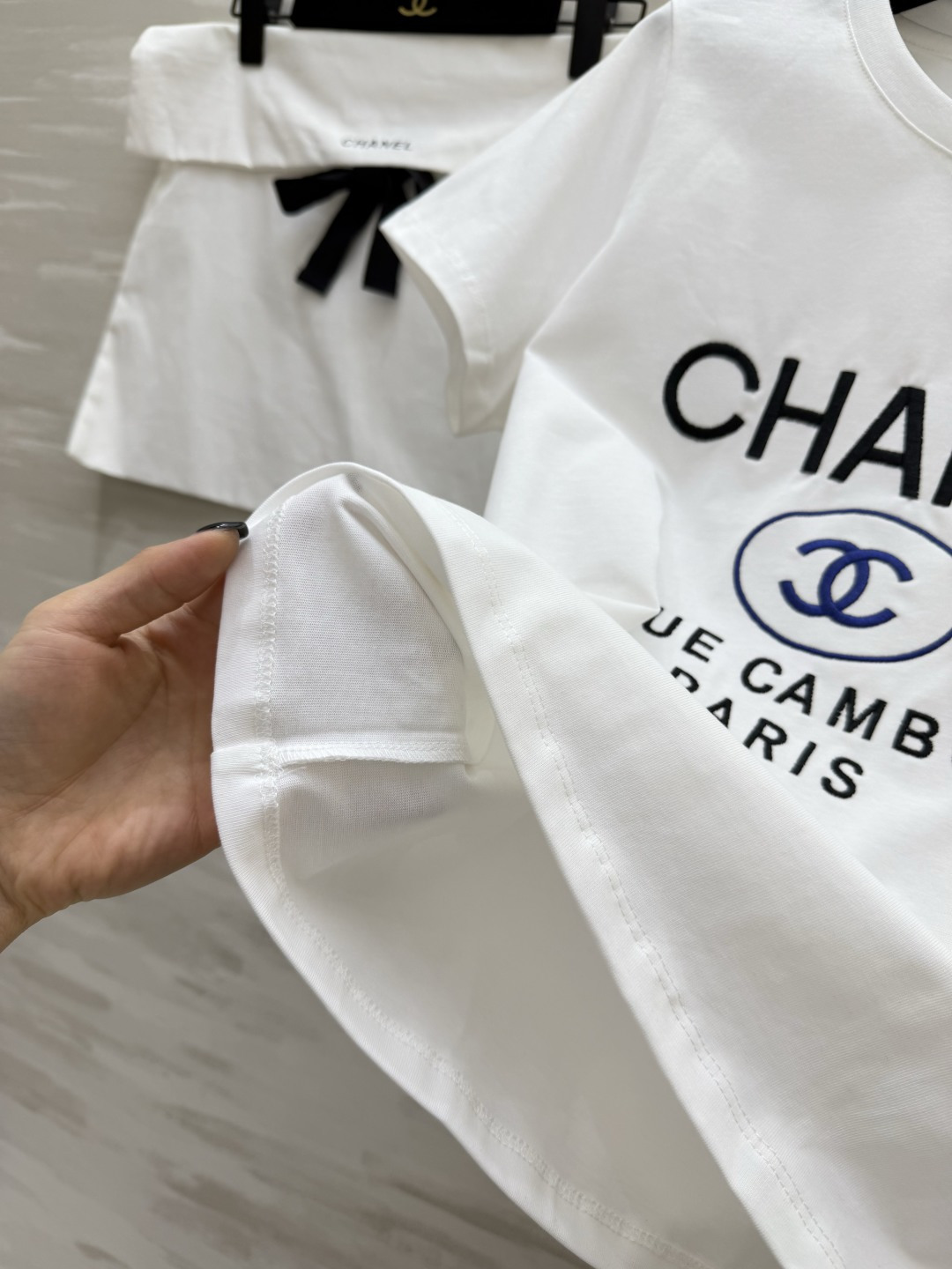 #Chane♡²⁶中古系列 字母logo刺绣🪡限定白T | 永恒经典款 标志性logo字母 双C椭圆标每