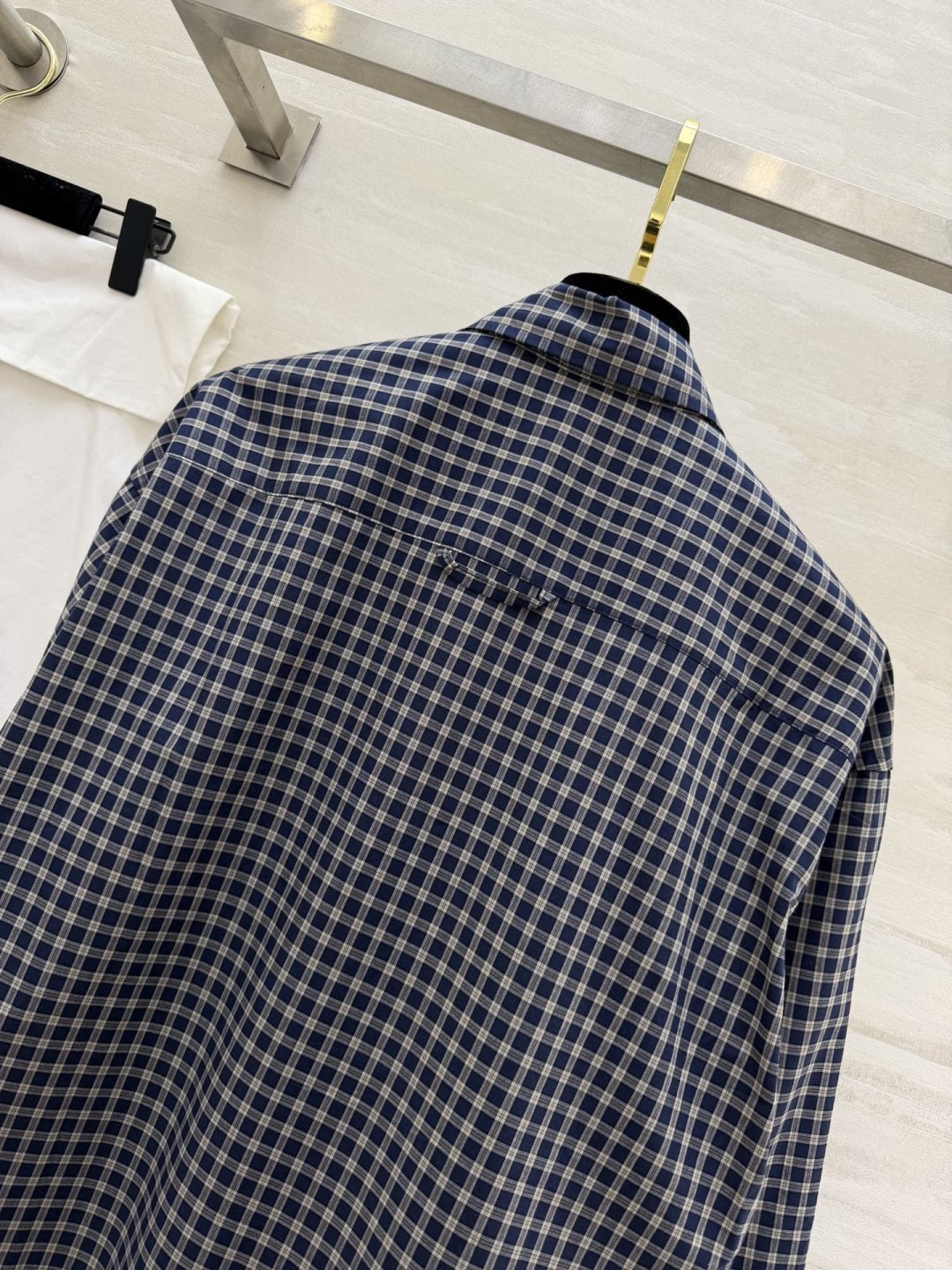 #CHAN♡²⁶.蓝格纹硬核上线💥经典格纹+皮质双C标识宽松版型自带街头感！高品质 现货来size：36