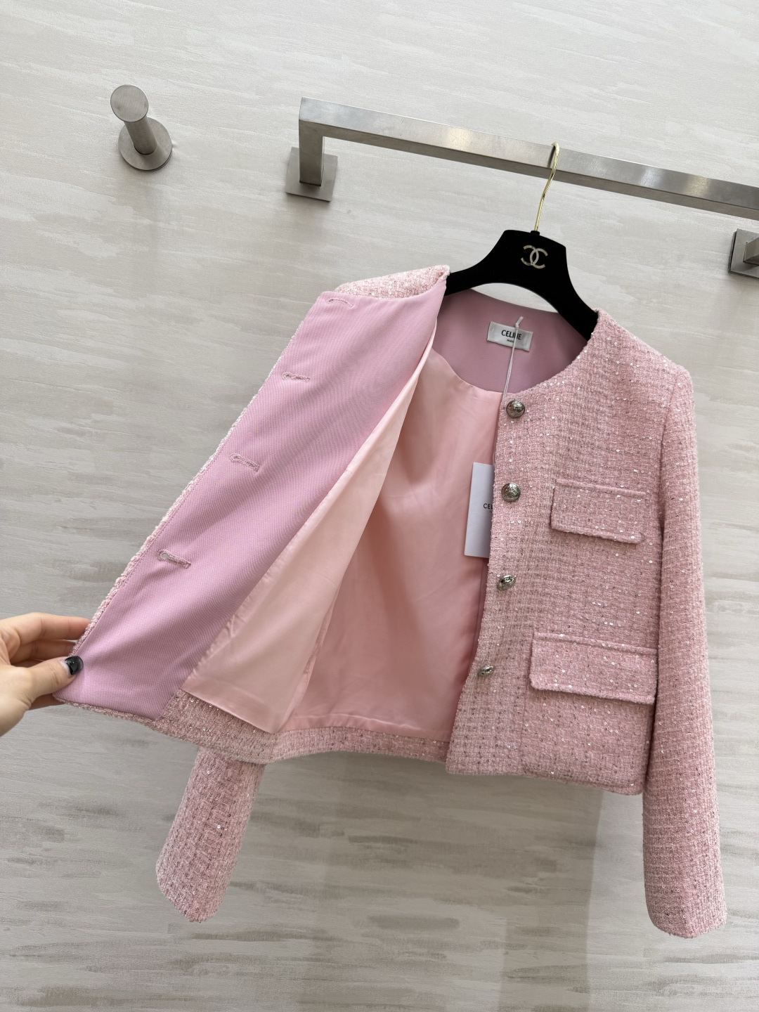 #CELIN♡²⁶樱花粉亮片粗花呢外套 甜妹本命战袍！把浪漫穿在身上 温柔到发光 定制樱花粉混彩粗花呢 