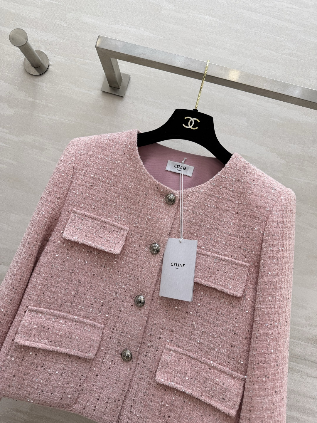 #CELIN♡²⁶樱花粉亮片粗花呢外套 甜妹本命战袍！把浪漫穿在身上 温柔到发光 定制樱花粉混彩粗花呢 