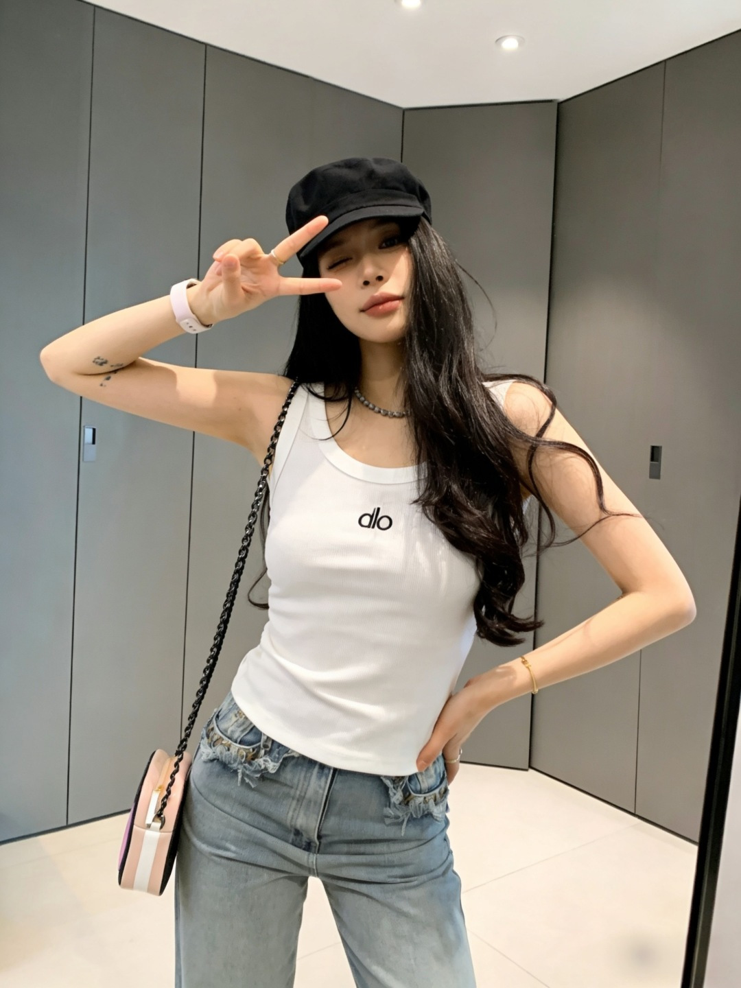 NO:803217,,,19860909,,,Women's clothing