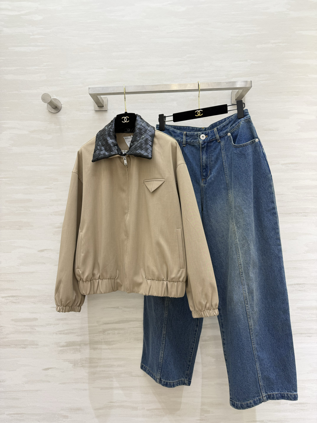 #Bottega Venet♡²⁶编织标气球牛仔裤｜做旧水洗蓝太有复古那味儿了！标志性编织皮标 低调又显