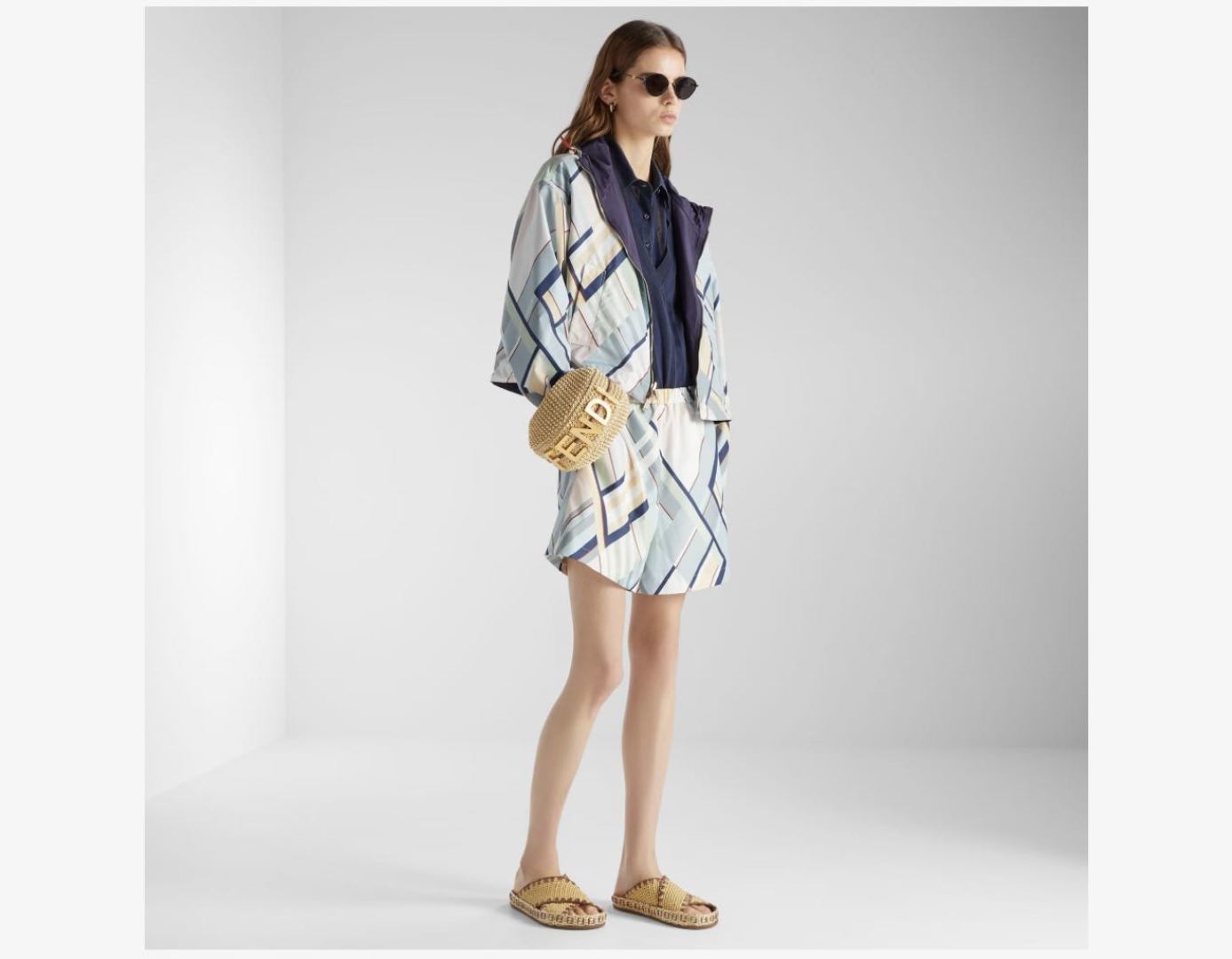 NO:804354,,,19860909,,,Women's clothing