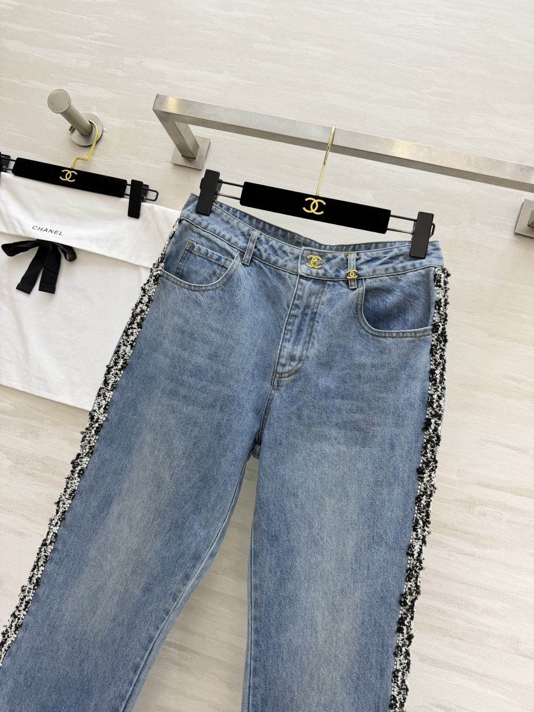 #Chane♡²⁶侧边毛边牛仔直筒裤 神仙色调手工酵素水洗做旧 蓝得高级 灵魂设计侧边黑白粗花呢毛边拼接