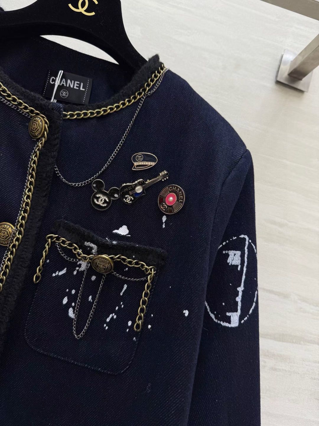 🖲️ 𝑱𝒆𝒏𝒏𝒊𝒆/CHANE♡🖲️妮妮外套太美了Jennie金智妮同款都在穿的手绘小香风外套秀场高定手