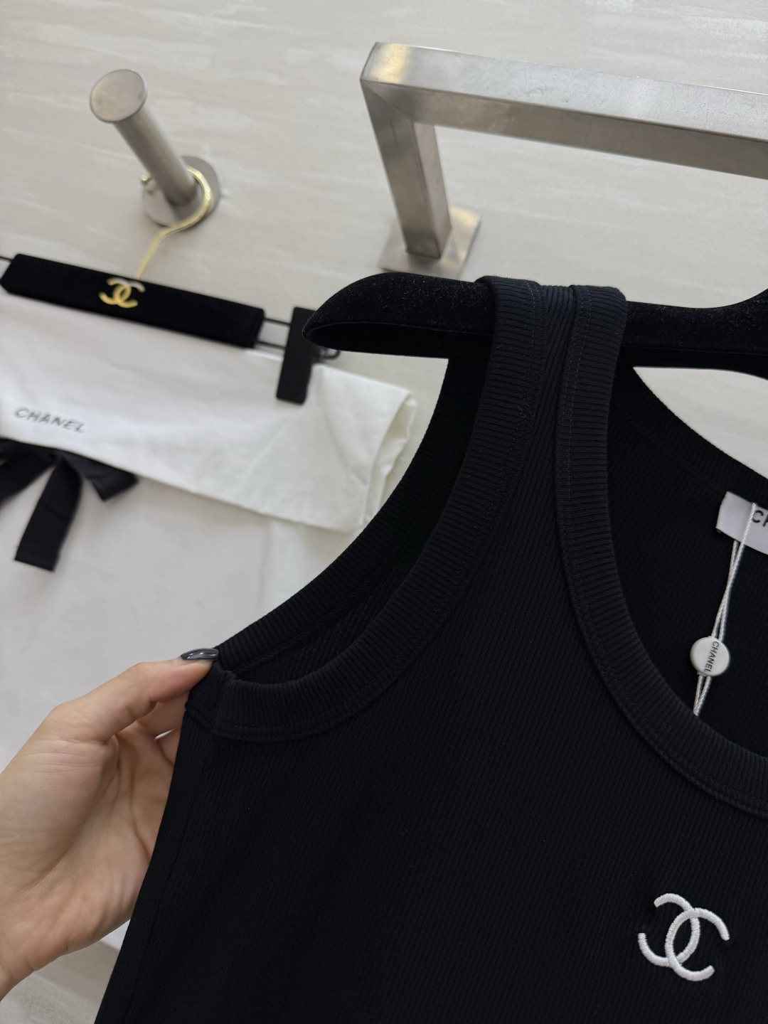 🖤🤍🤍 黑白灰控集合！经典双C | 螺纹显瘦 | 百搭王者夏天的快乐，是这件背心给的✨高品质定制 现货首