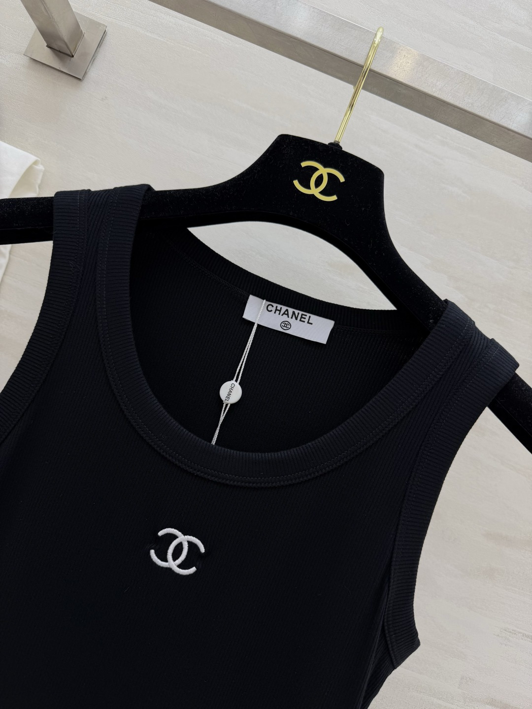 🖤🤍🤍 黑白灰控集合！经典双C | 螺纹显瘦 | 百搭王者夏天的快乐，是这件背心给的✨高品质定制 现货首