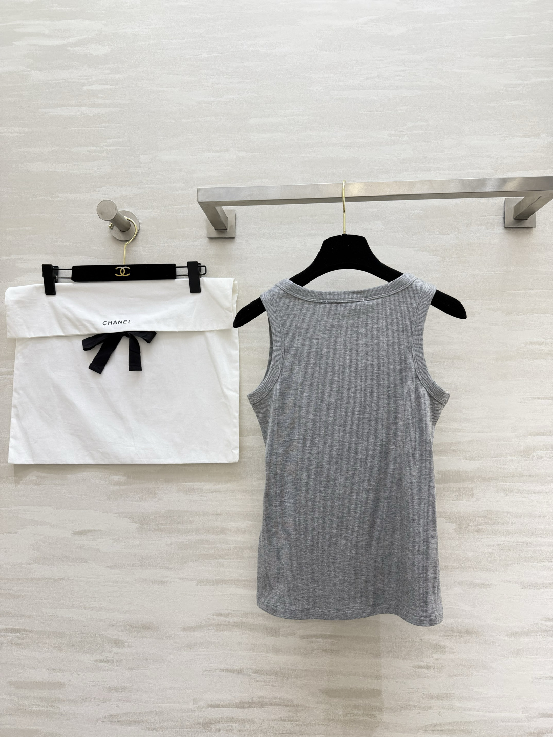 🖤🤍🤍 黑白灰控集合！经典双C | 螺纹显瘦 | 百搭王者夏天的快乐，是这件背心给的✨高品质定制 现货首