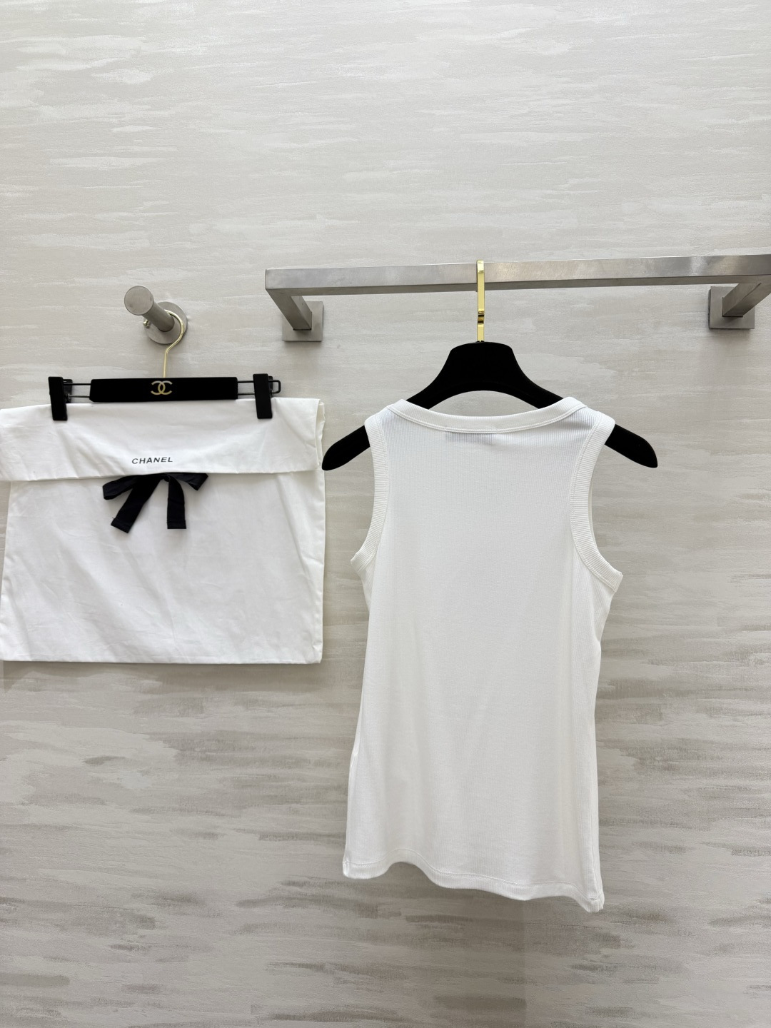 🖤🤍🤍 黑白灰控集合！经典双C | 螺纹显瘦 | 百搭王者夏天的快乐，是这件背心给的✨高品质定制 现货首