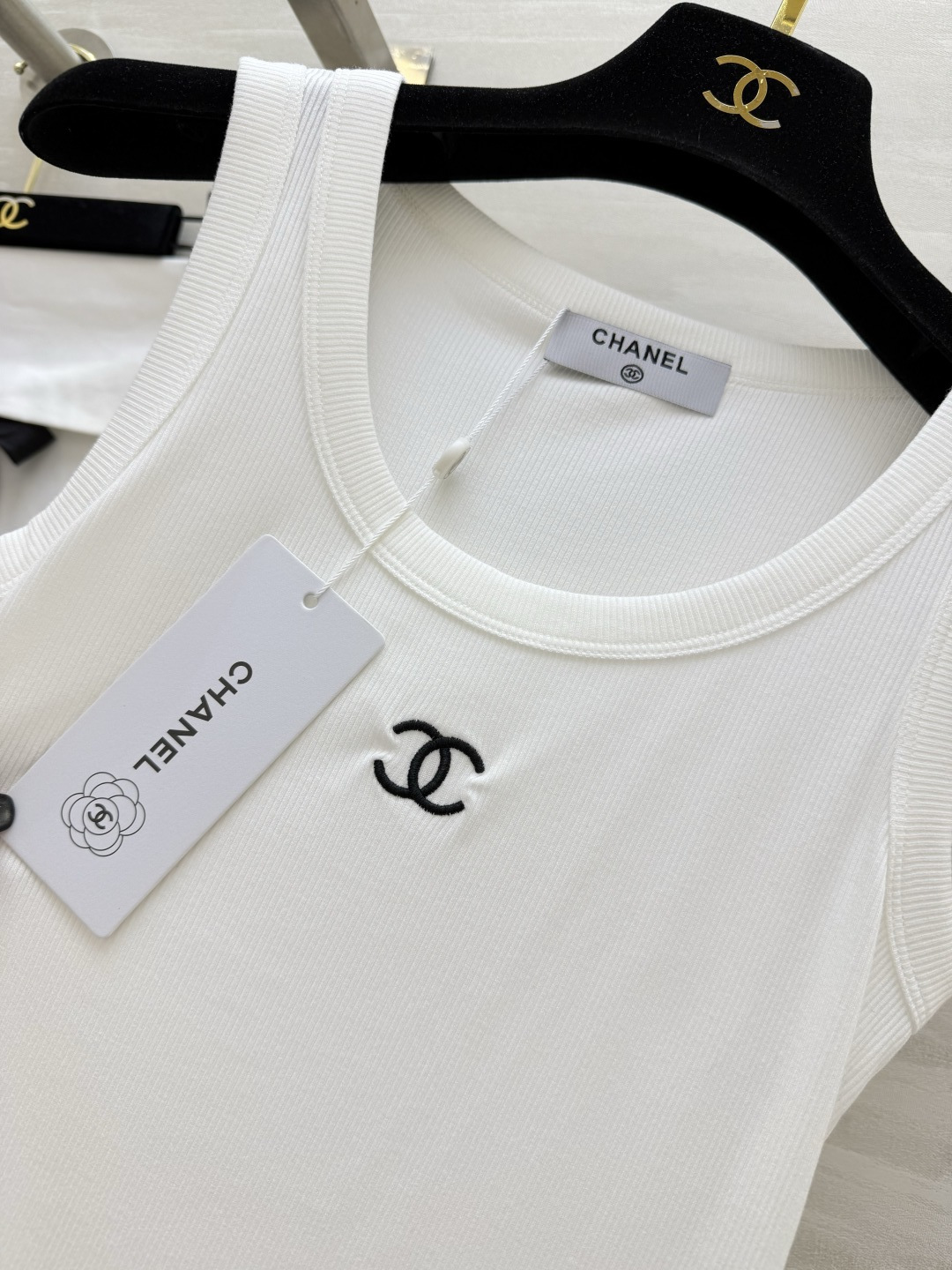 🖤🤍🤍 黑白灰控集合！经典双C | 螺纹显瘦 | 百搭王者夏天的快乐，是这件背心给的✨高品质定制 现货首