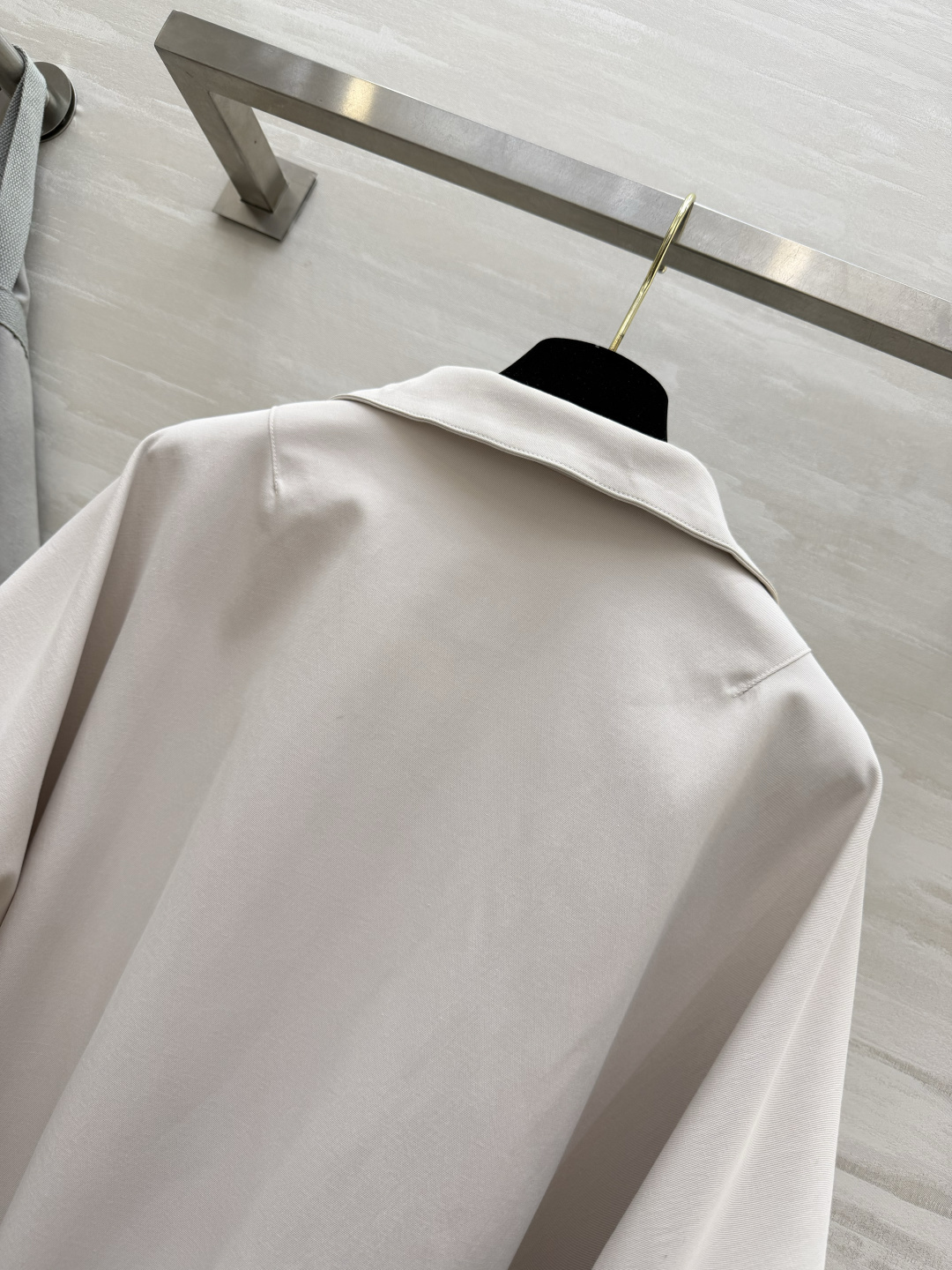 #Brunello Cucinell♡²⁶米白立领夹克外套 顶奢质感 一眼高级 立领利落大方 宽松廓形 