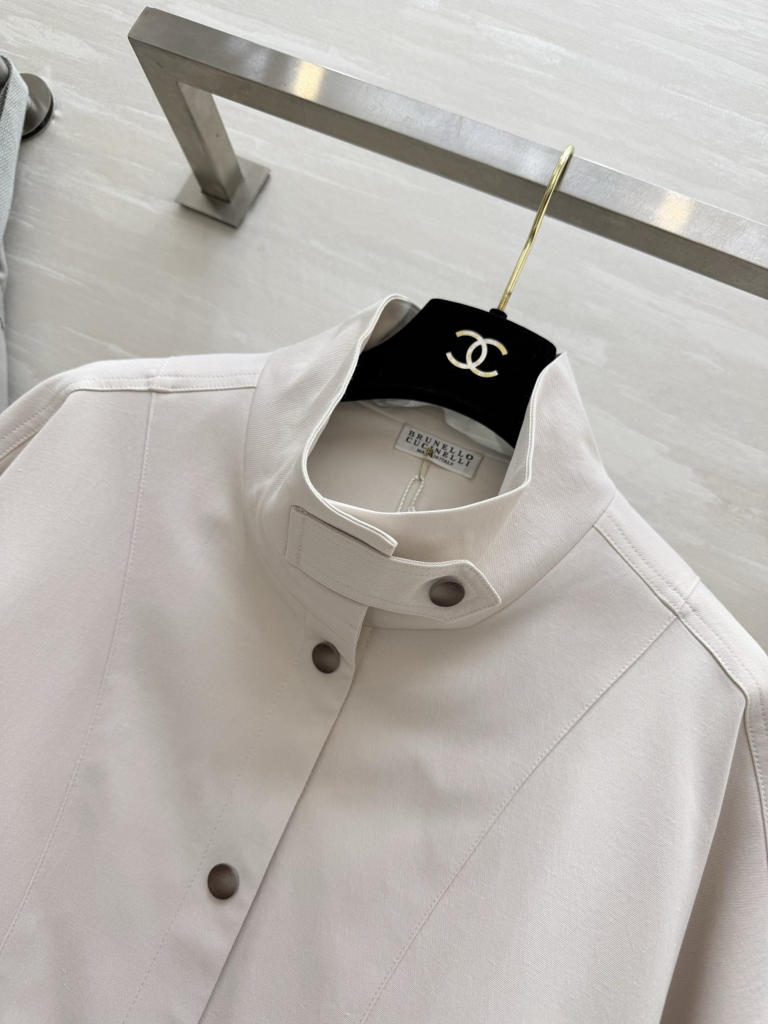 #Brunello Cucinell♡²⁶米白立领夹克外套 顶奢质感 一眼高级 立领利落大方 宽松廓形 