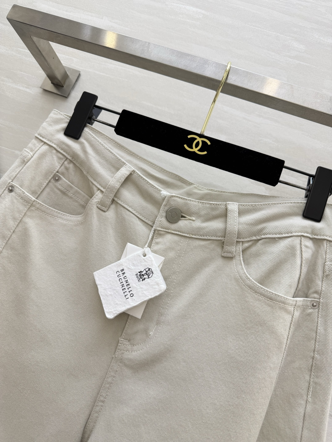 #Brunello Cucinell♡²⁶极简主义｜高级感阔腿牛仔裤 利落剪裁上身自带高级感 高腰设计兼