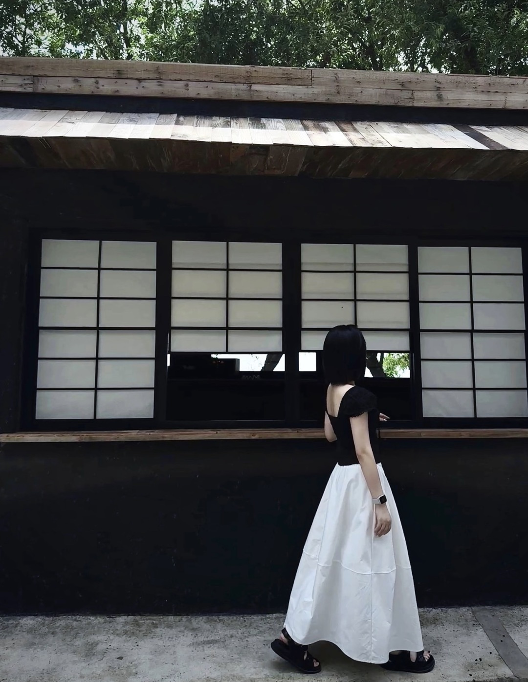 #Celin♡²⁶极简主义｜高级感A字半身裙 利落剪裁上身自带高级感 松紧腰设计 兼顾舒适与美观 白色干