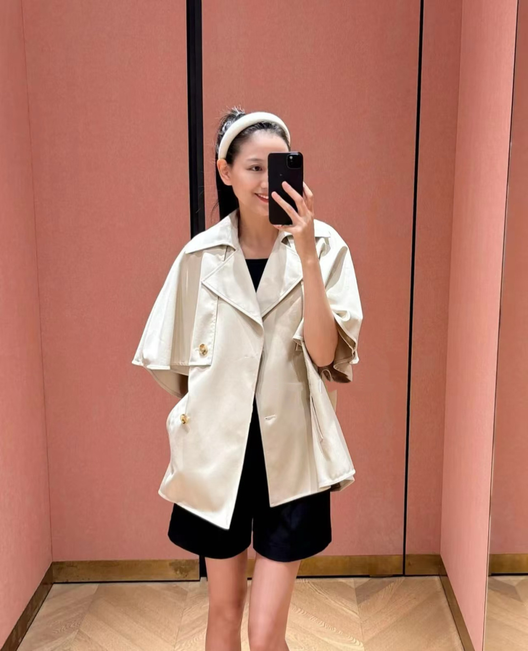 NO:804283,,,19860909,,,Women's clothing