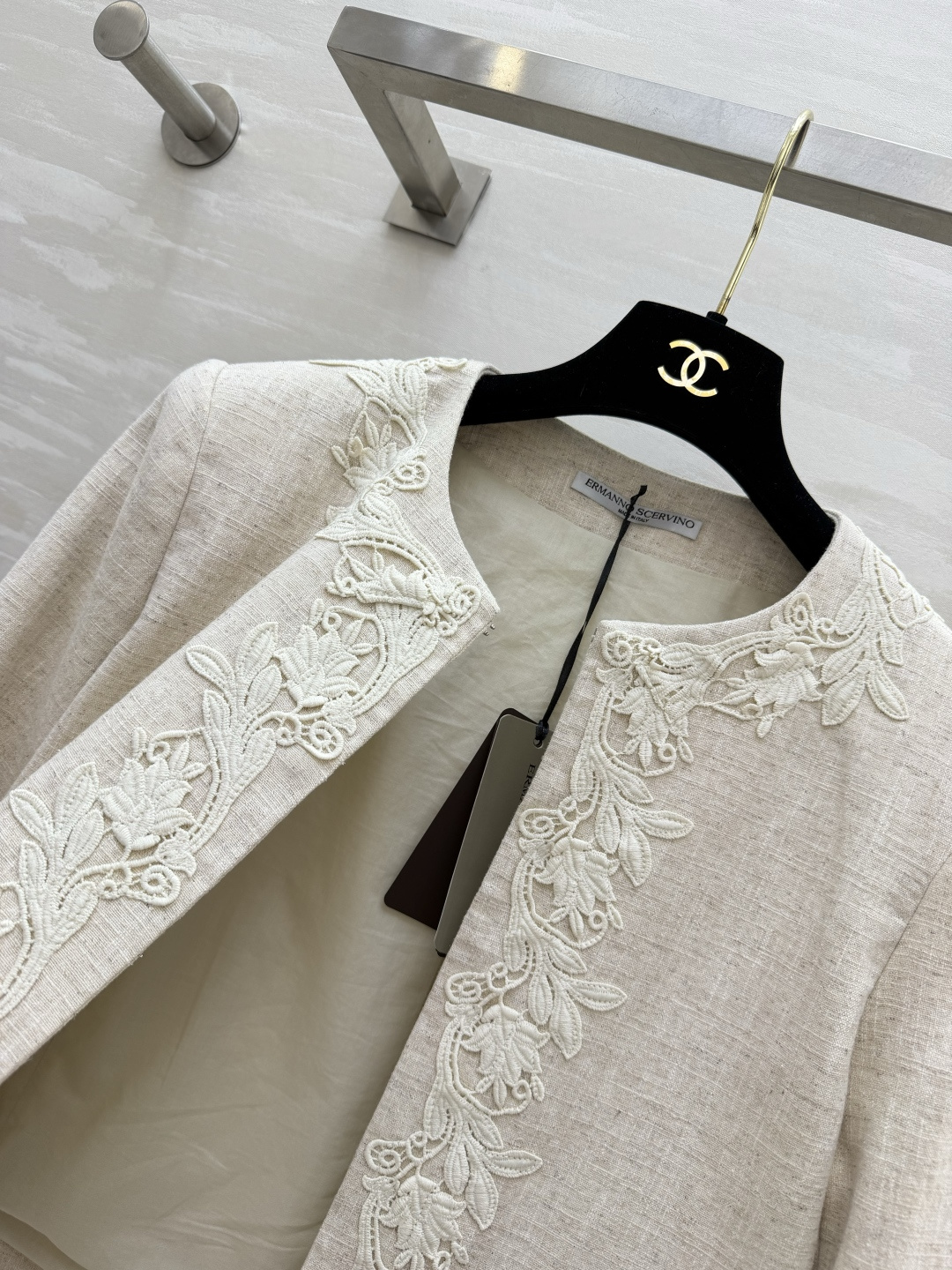 #ERMANNO SCERVIN♡²⁶重工刺绣亚麻外套 把法式优雅焊在身上 这件真的把「高级感」玩明白了