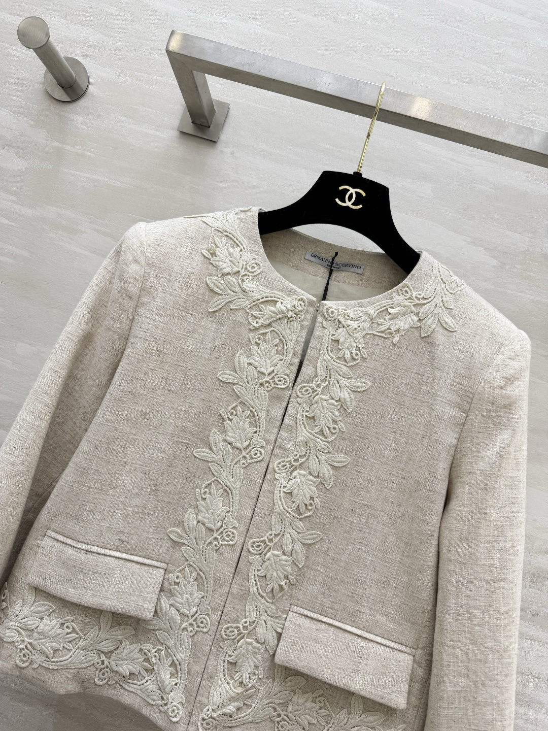 #ERMANNO SCERVIN♡²⁶重工刺绣亚麻外套 把法式优雅焊在身上 这件真的把「高级感」玩明白了