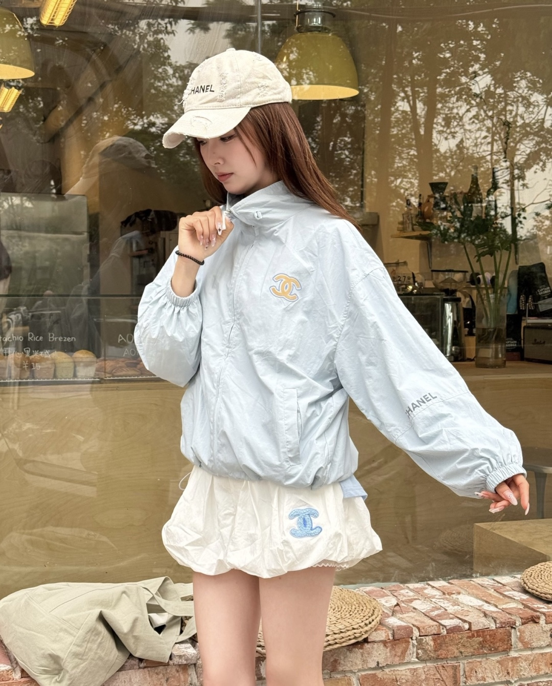 NO:804273,,,19860909,,,Women's clothing