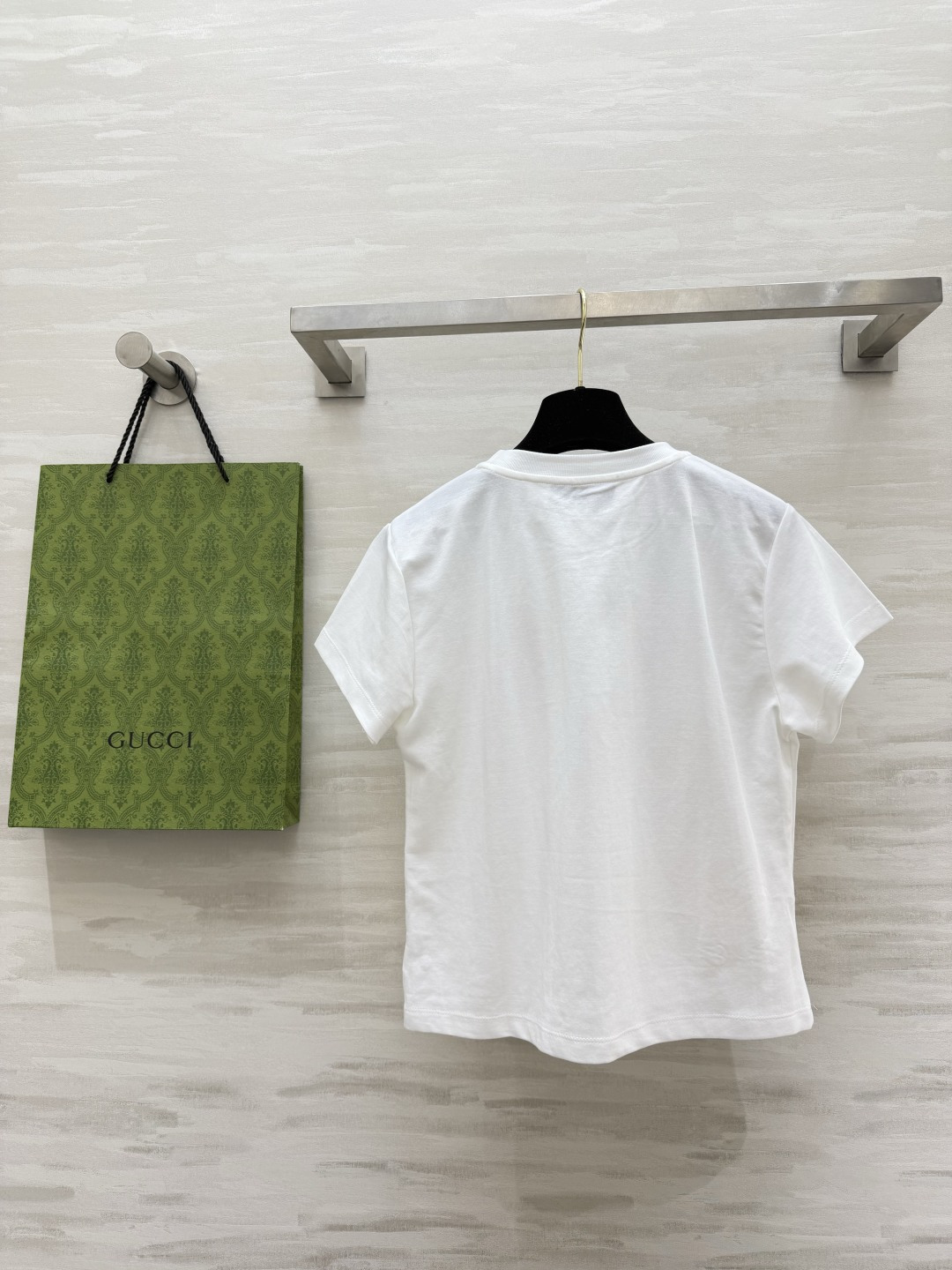 ✨ GUCC♡²⁶ss涂鸦🐶治愈系刺绣🪡T恤 “EVERYTHING WILL BE FINE!” 把温