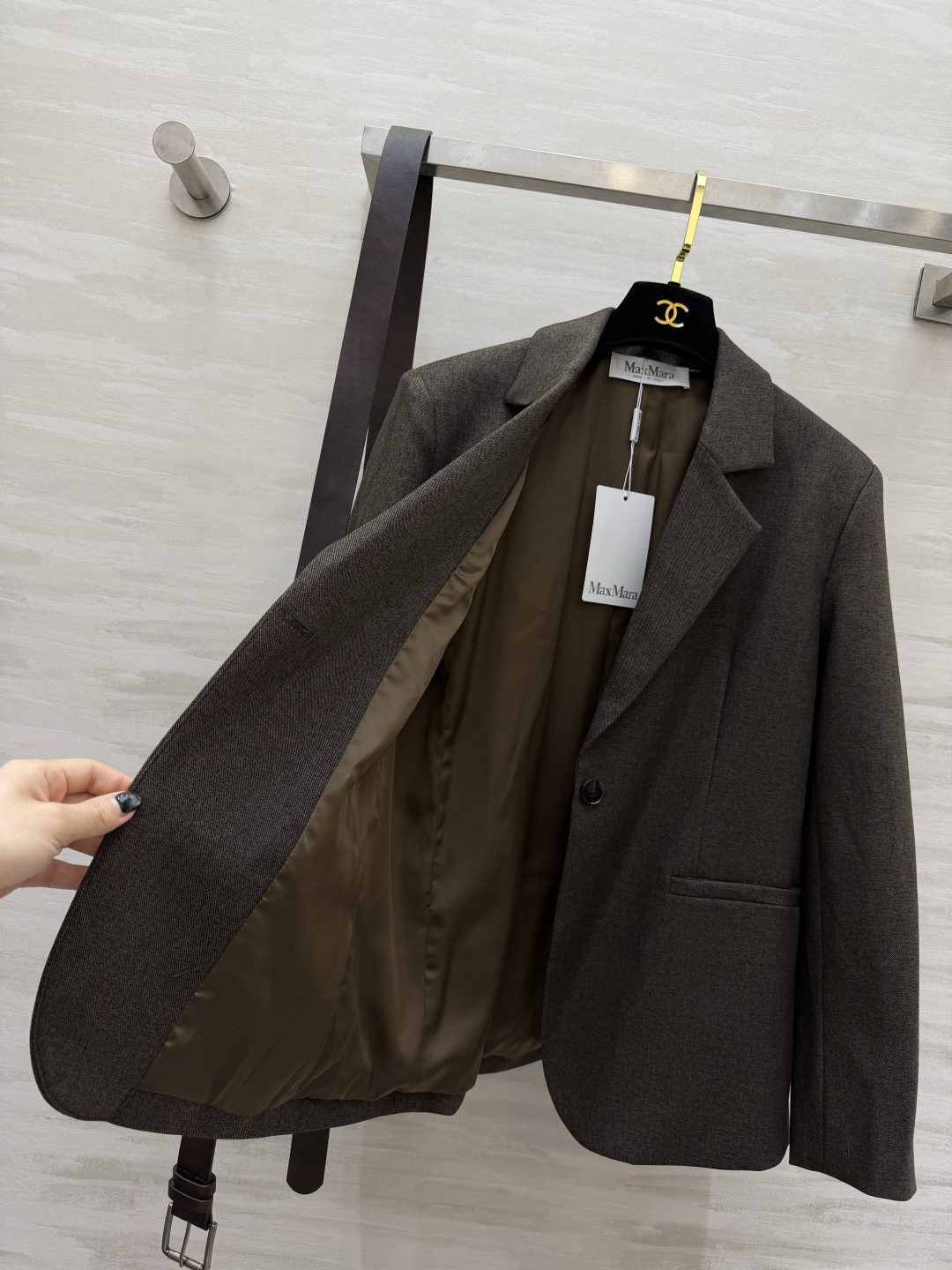 #MaxMar♡²⁶收腰腰带款气质西装外套 深咖灰调自带低饱和高级感 可拆卸宽腰带太绝了！一秒收腰掐出小