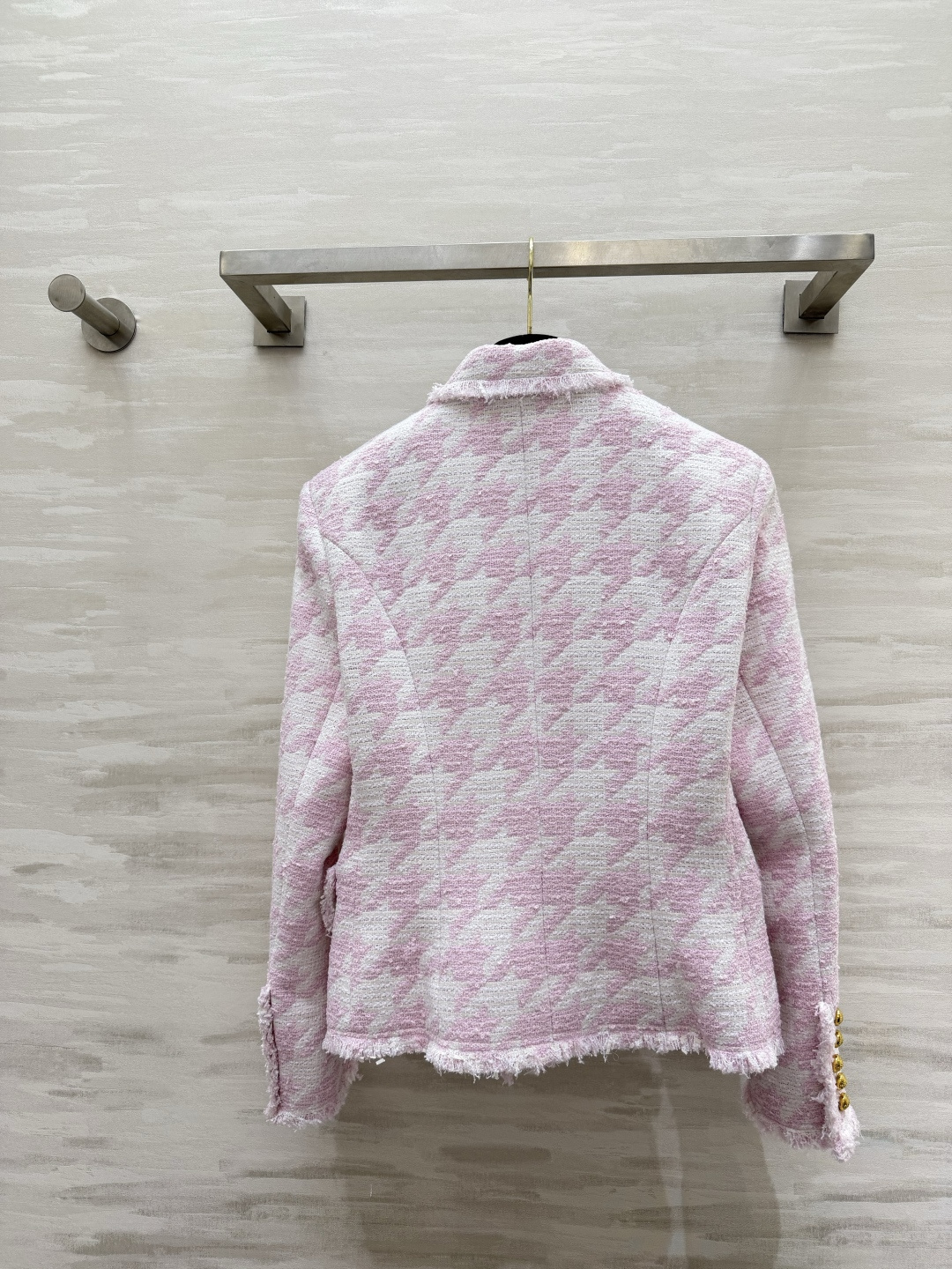 #Balmai♡²⁶甜酷天花板 粉白千鸟格西装外套 粉白千鸟格自带柔焦滤镜 甜而不腻 毛边流苏 定制双排