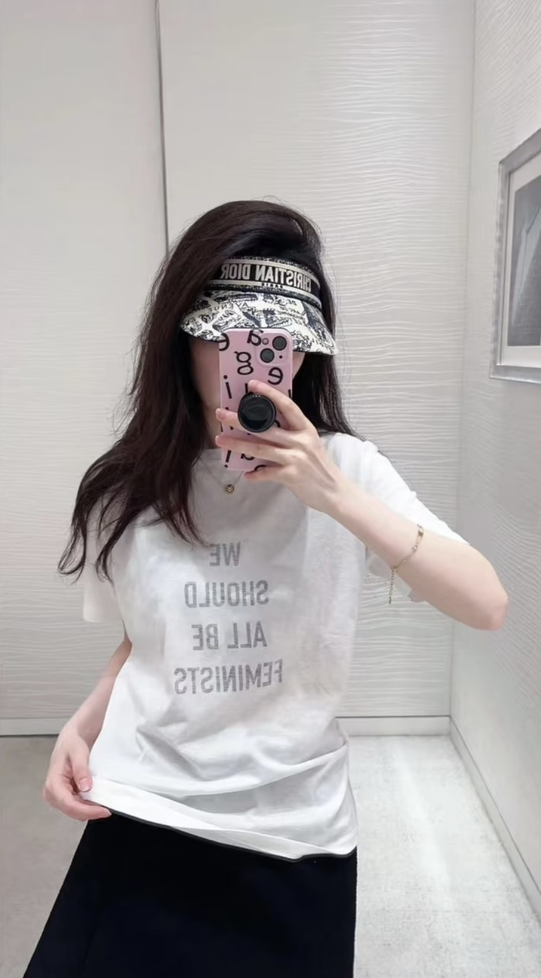 #Dio♡²⁶ss女权标语T恤 态度与颜值双在线 一件自带态度的神仙T恤 把高级感和女性力量穿在身上💪经