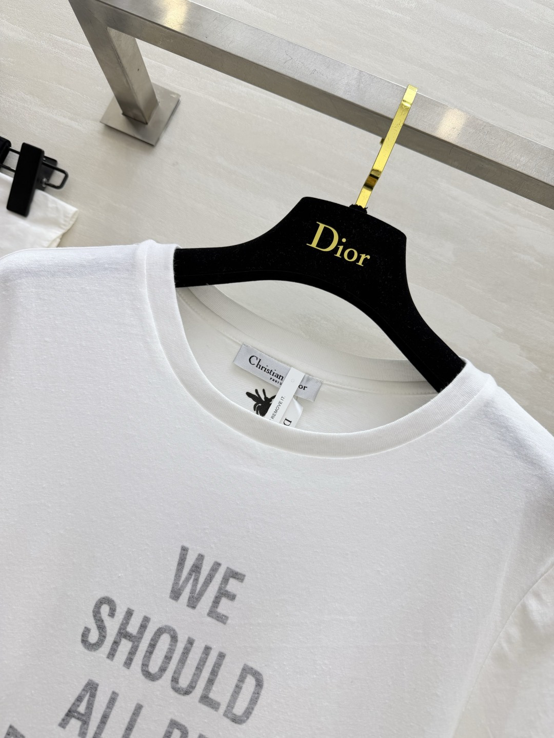 #Dio♡²⁶ss女权标语T恤 态度与颜值双在线 一件自带态度的神仙T恤 把高级感和女性力量穿在身上💪经