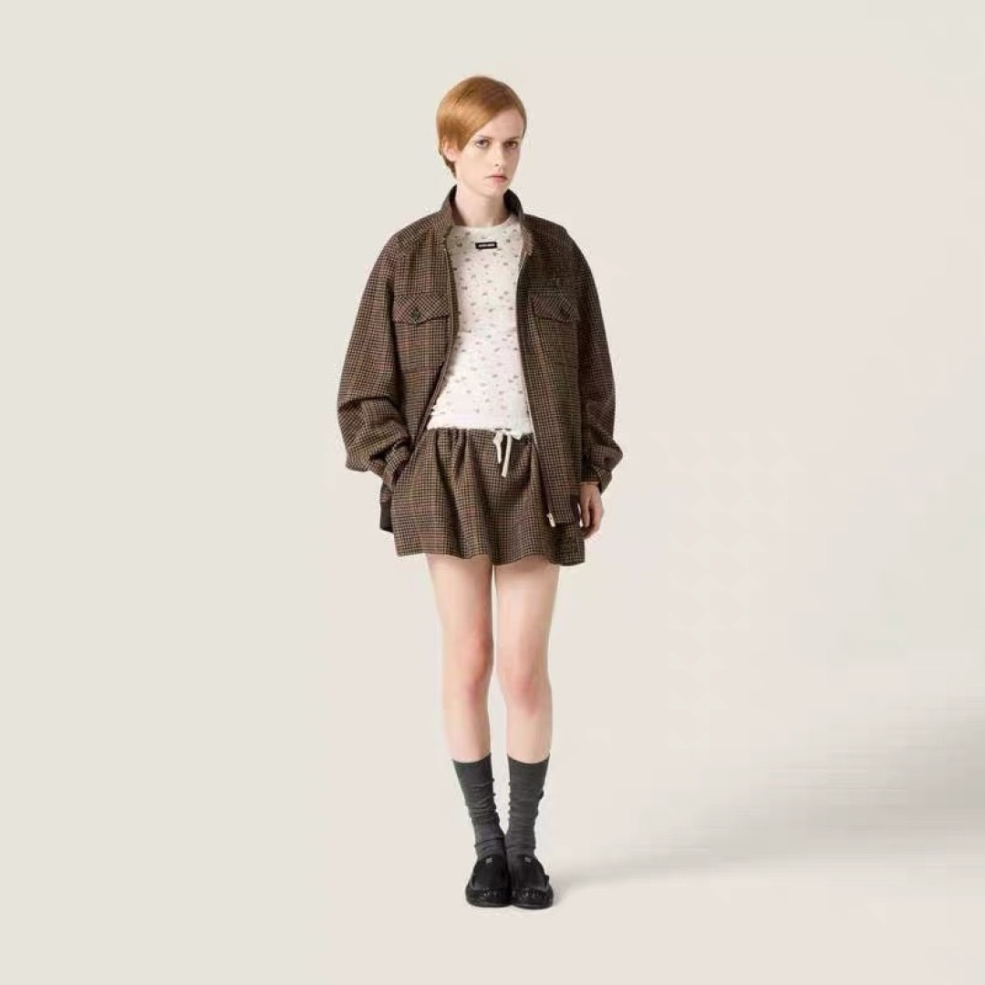 NO:804210,Jackets, skirts, skirts, jackets & coats,19860909外套,半裙,,skirts,jackets & coats,,Women's clothing