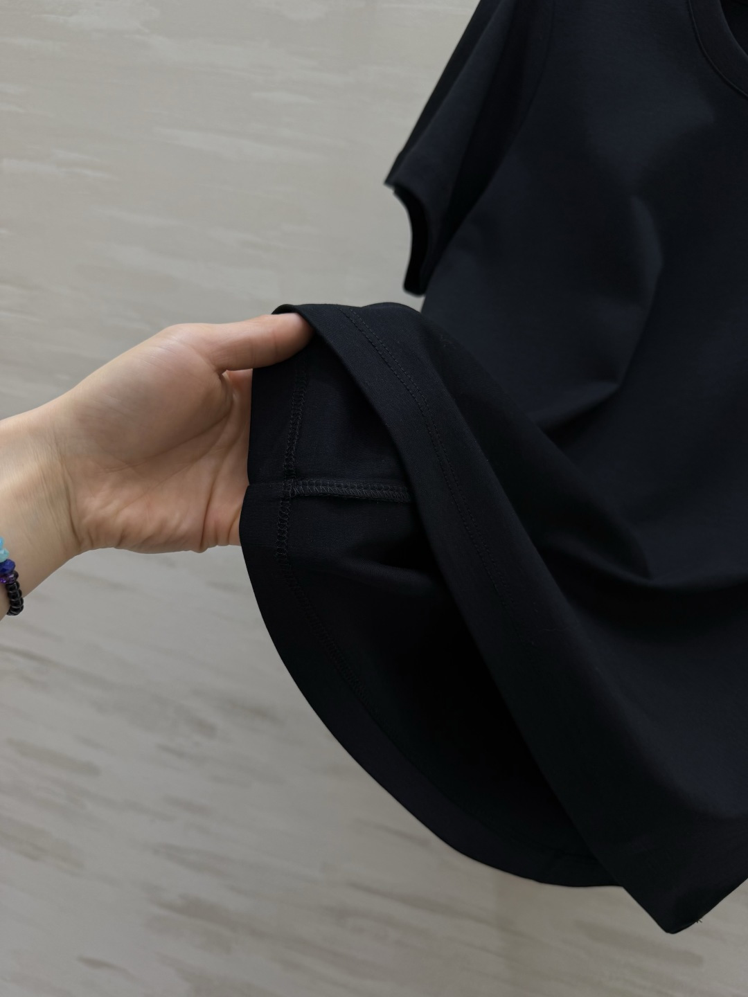 #AMI²⁶重工T恤 手工烫钻双爱心A标 把精致感拉满 低调又显贵 高支纯棉 软乎乎的巨亲肤 夏天穿完全