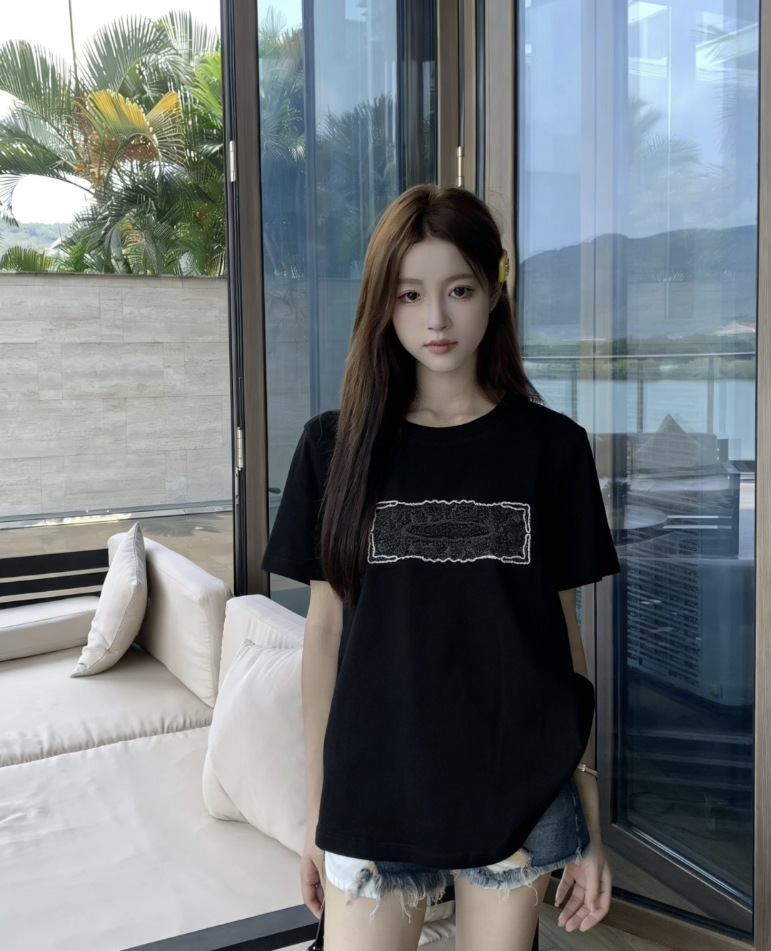#CHANE♡²⁶ss浮雕刺绣T恤 把“高级感”焊在身上的夏日本命上衣✨定染纯棉面料 软糯亲肤 胸口立体