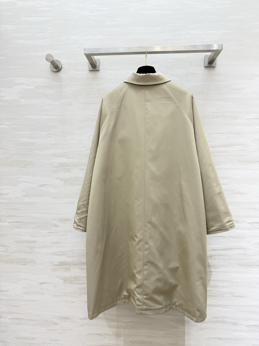 #Loew♡²⁶双面穿风衣组合 老钱风穿搭天花板 卡其简约款+格纹复古款 双面穿设计 一件顶两件！承包你