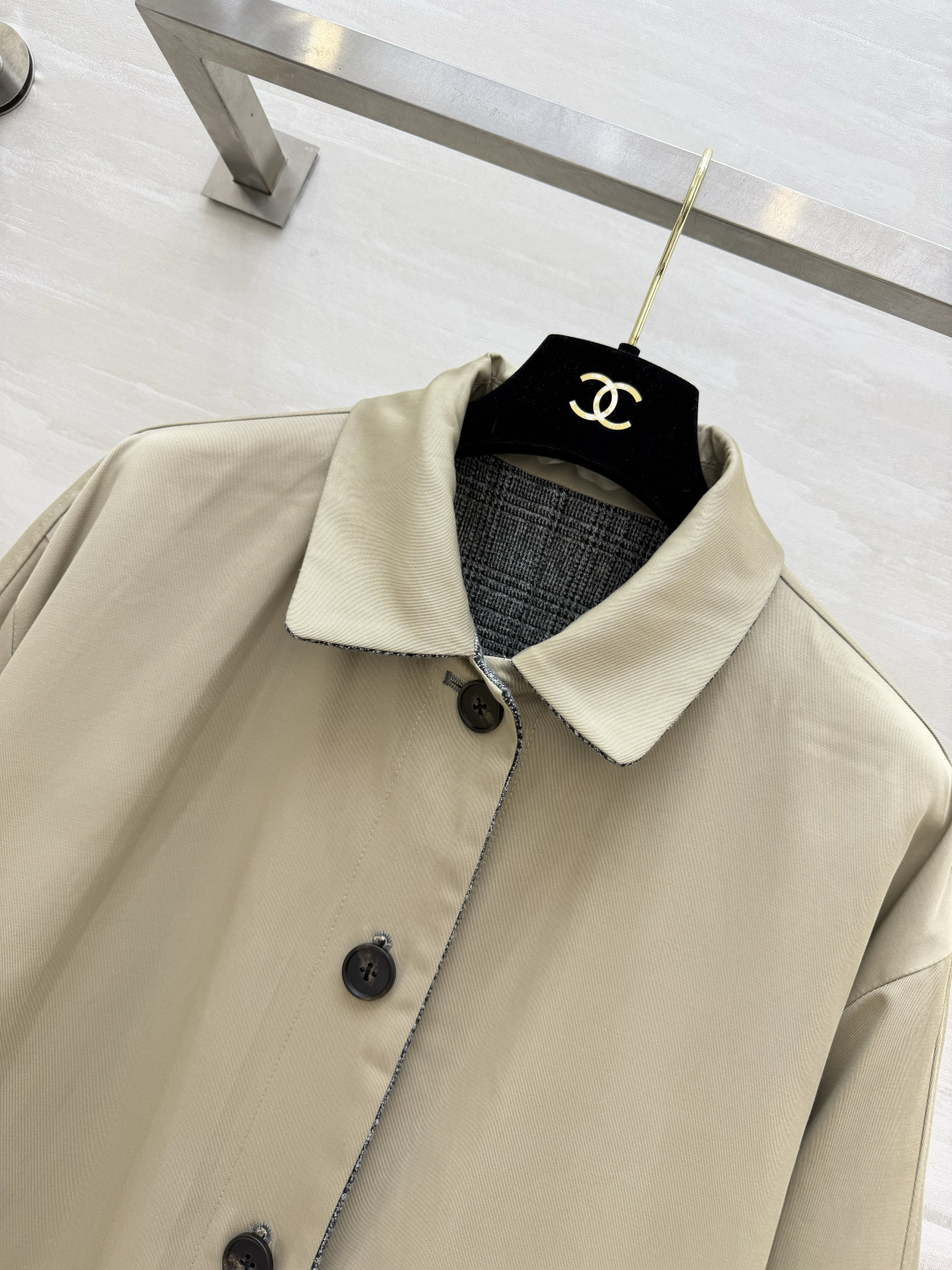 #Loew♡²⁶双面穿风衣组合 老钱风穿搭天花板 卡其简约款+格纹复古款 双面穿设计 一件顶两件！承包你